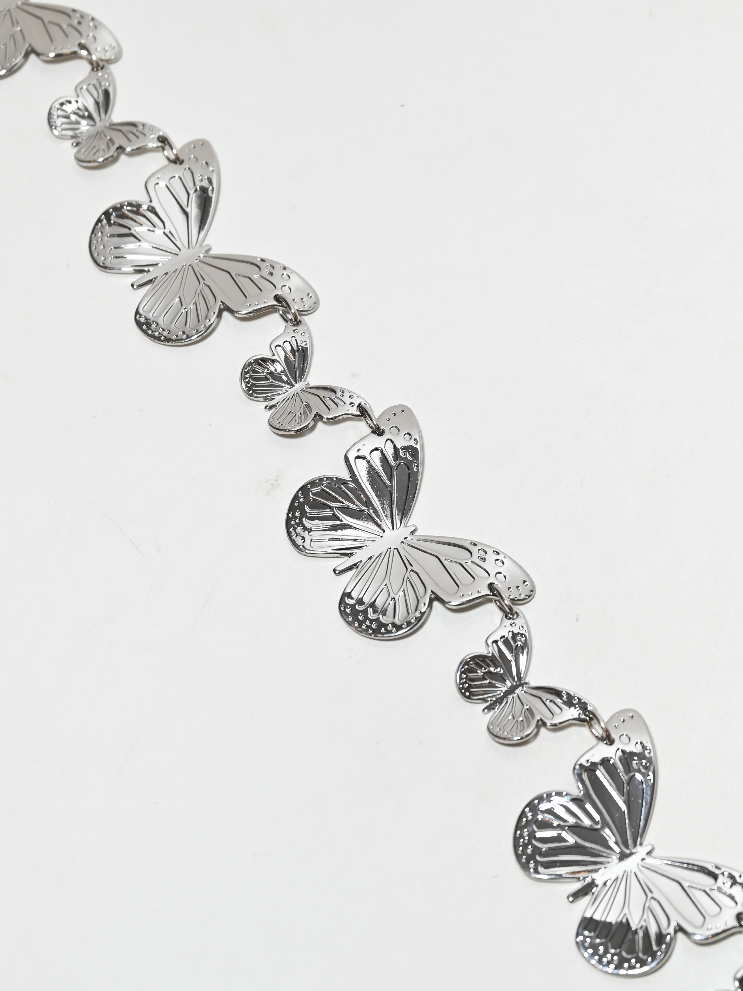 Odette Silver Alloy Metallic Design Belt For Women - Image 3