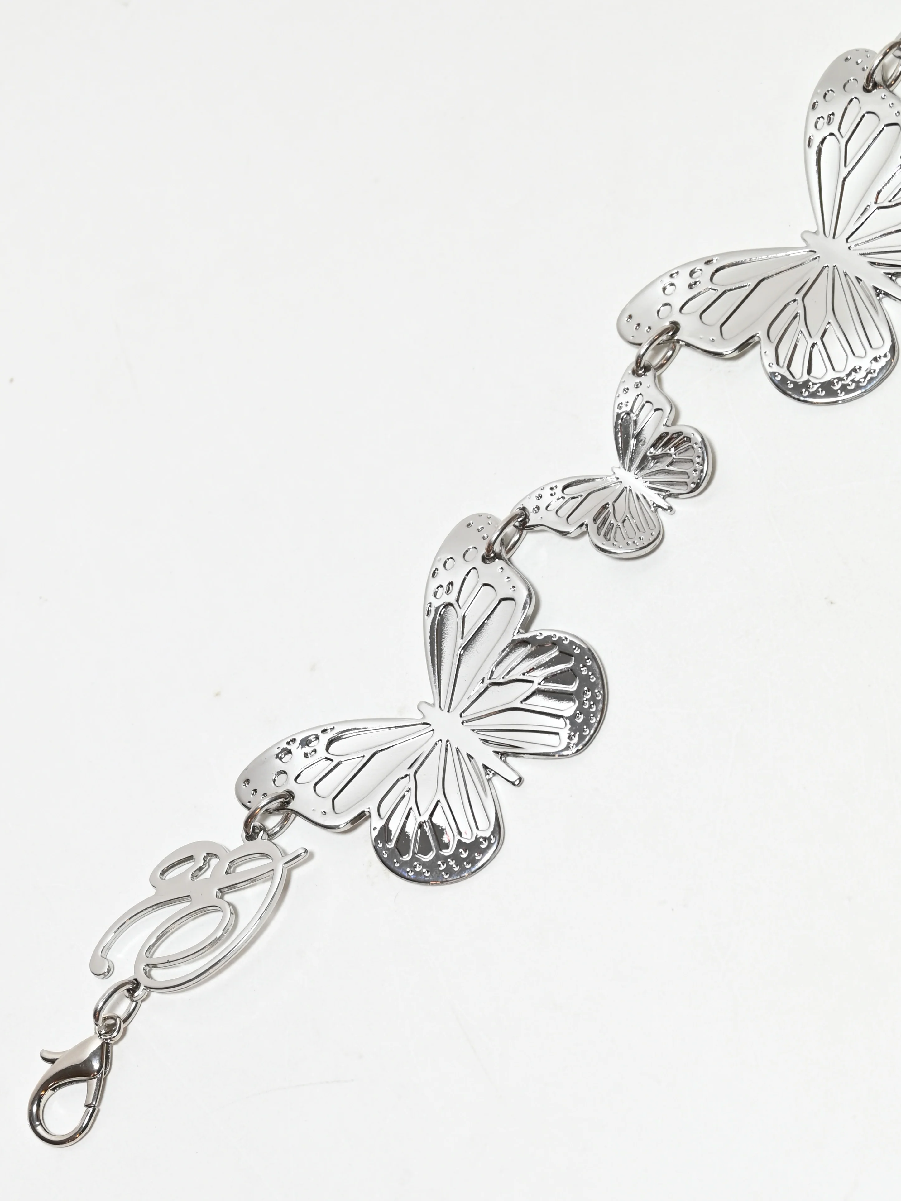 Odette Silver Alloy Metallic Design Belt For Women - Image 4