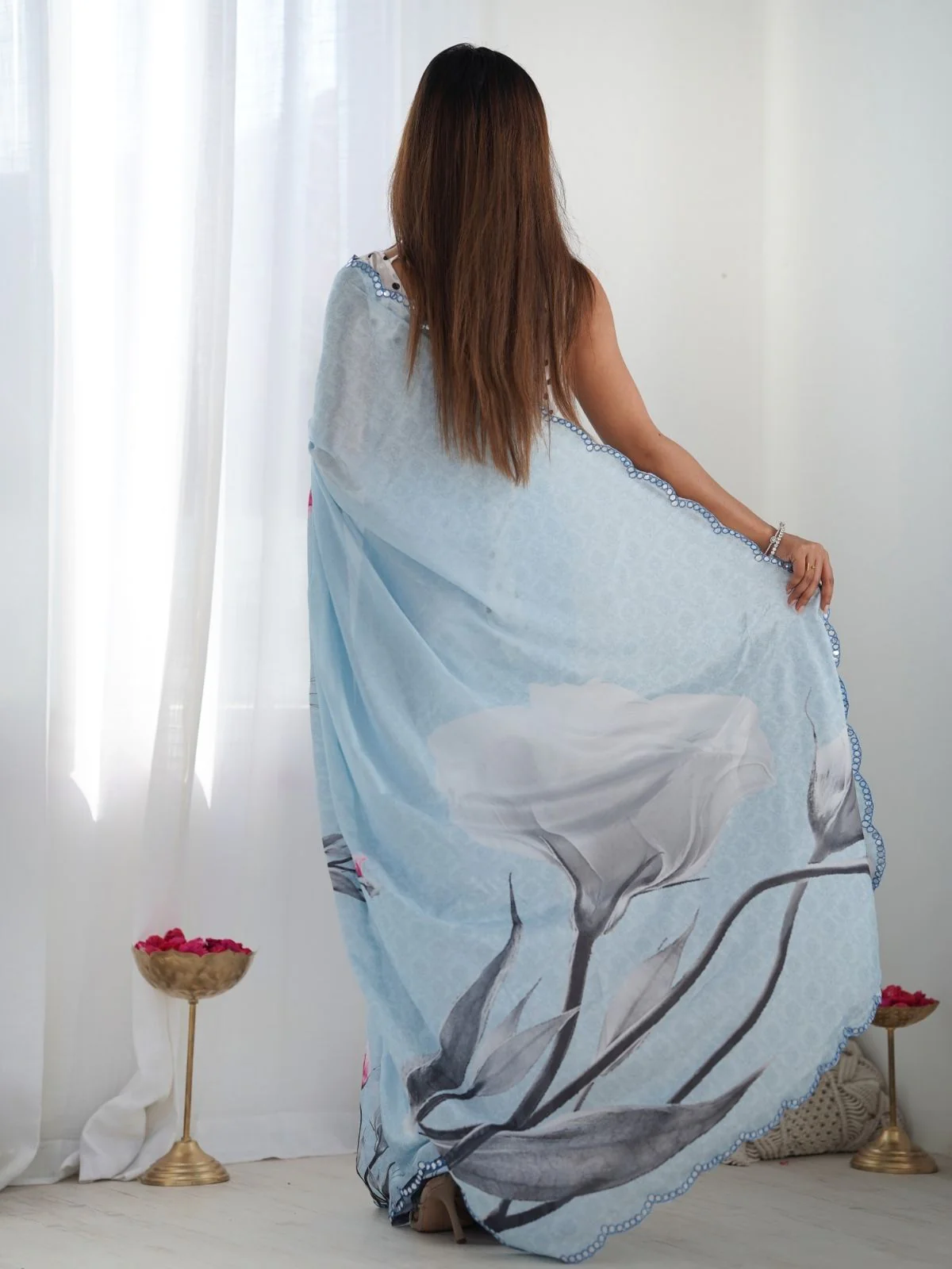 Odette Sky Blue Chinon Printed Saree With Unstitched Blouse For Women - Image 5