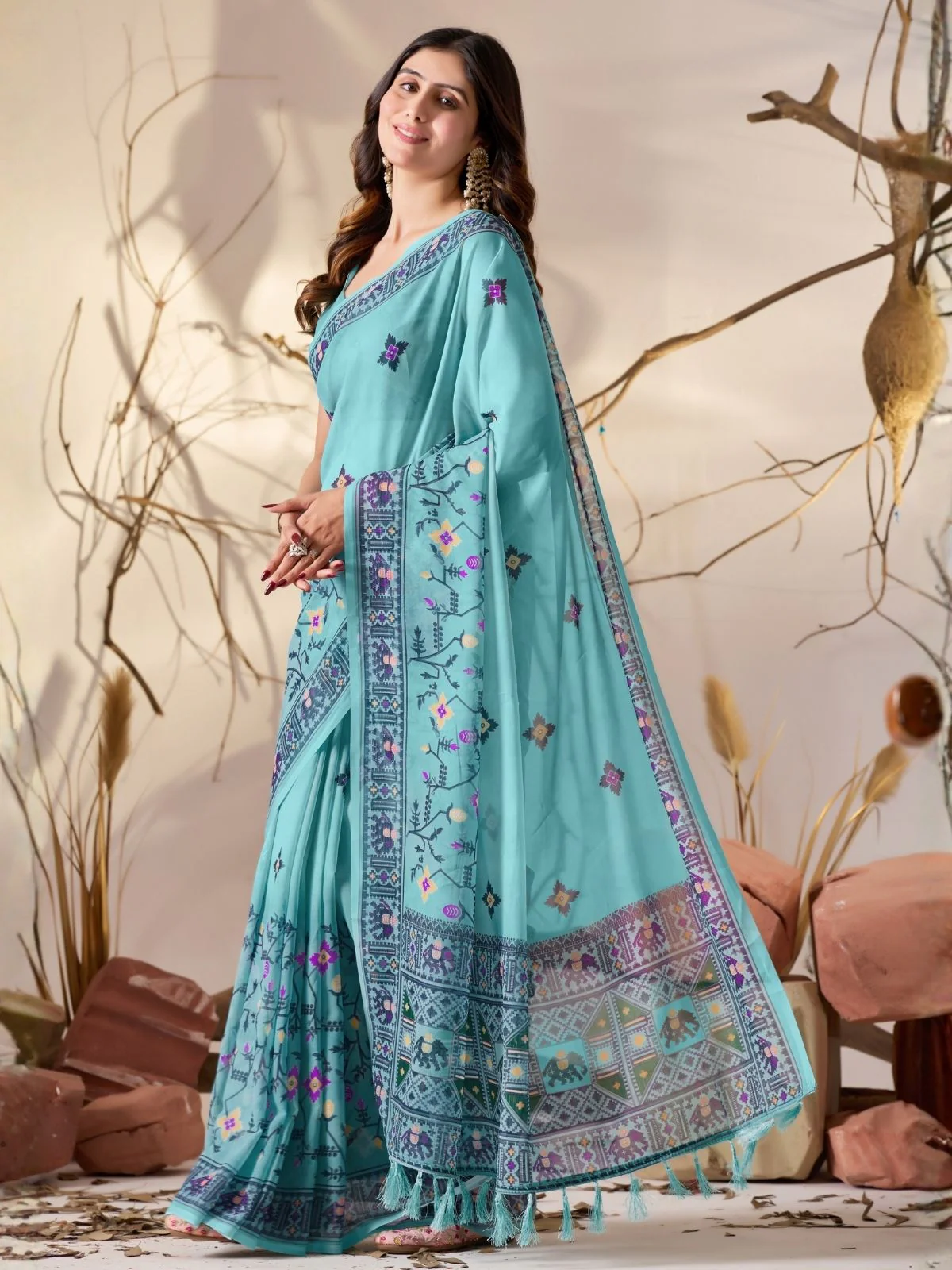 Odette Sky Blue Georgette Printed Saree For Women - Image 2