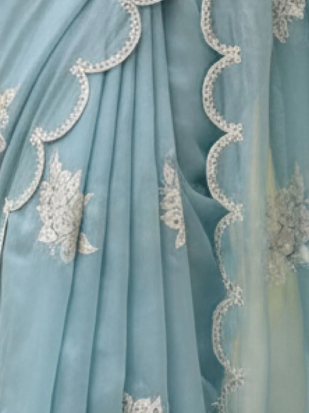 Odette Sky Blue Organza Embroidered And Cutwork Solid Saree For Women - Image 4