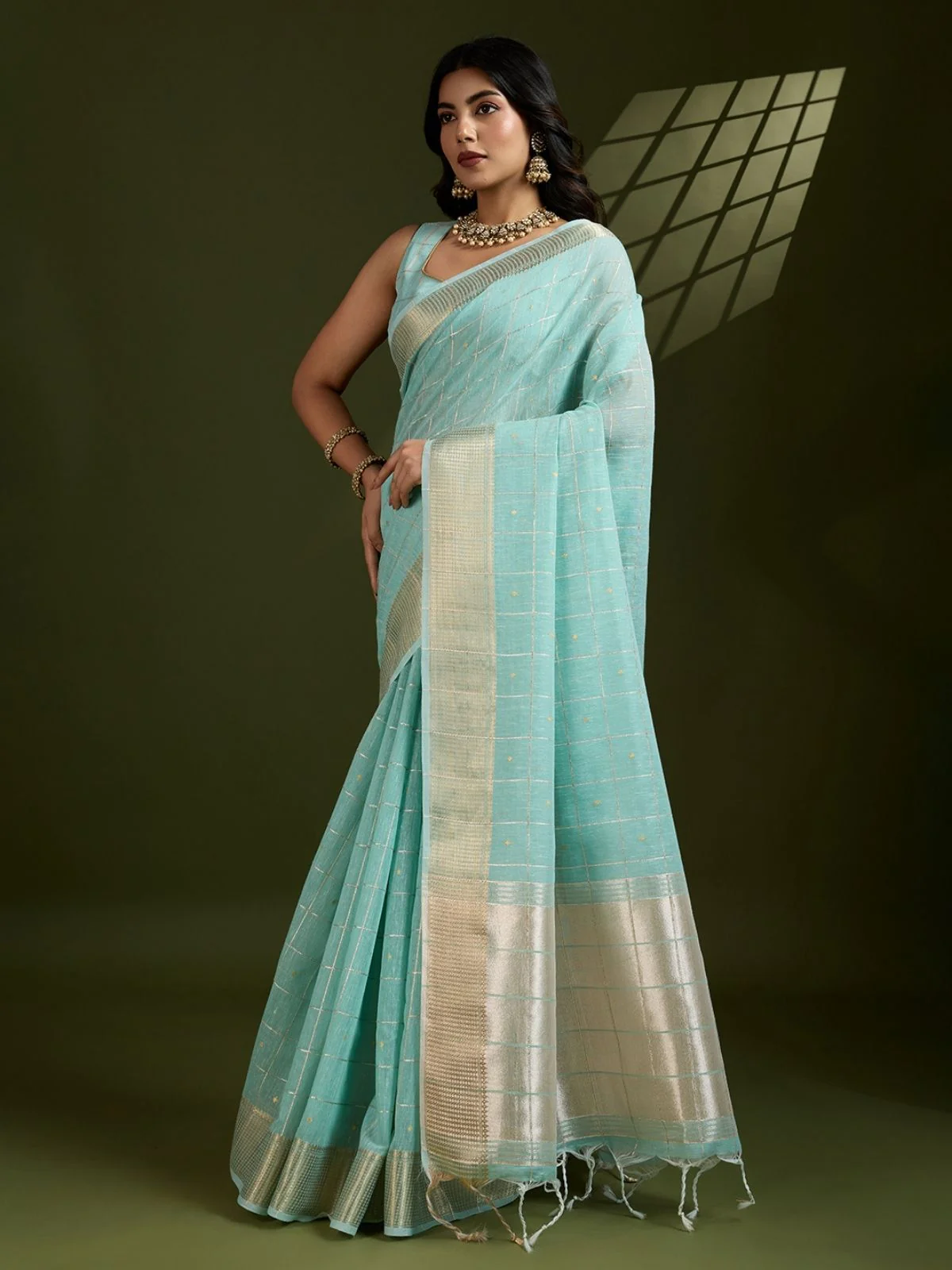 Odette Sky Blue Silk Blend Woven Checked Saree For Women - Image 2