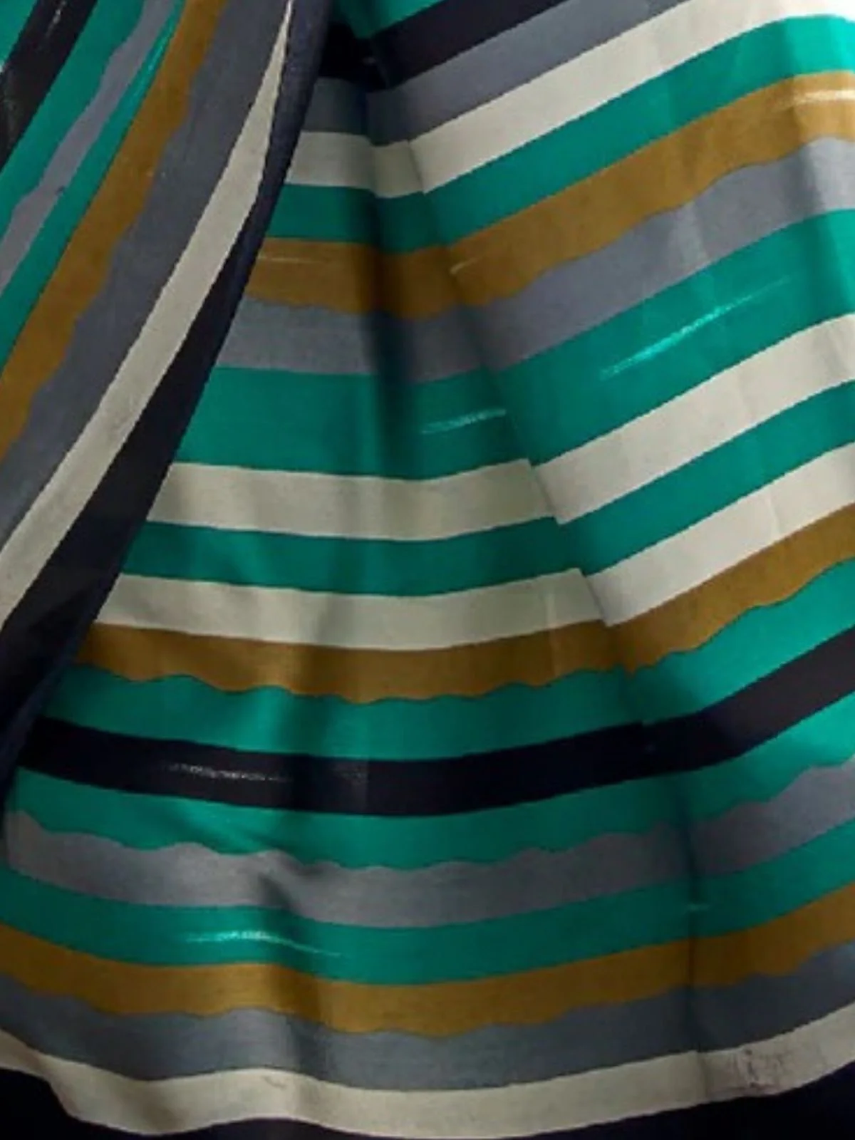 Odette Teal And Multicolor Satin Printed Saree With Unstitched Blouse For Women - Image 4
