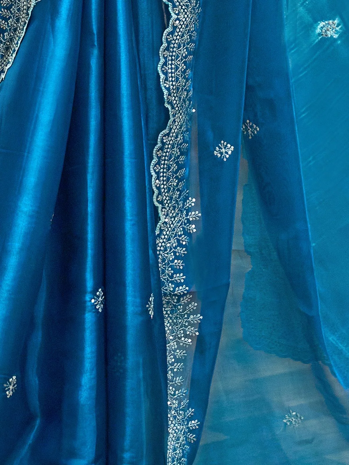 Odette Teal Blue Chiffon Embellished Saree For Women - Image 5