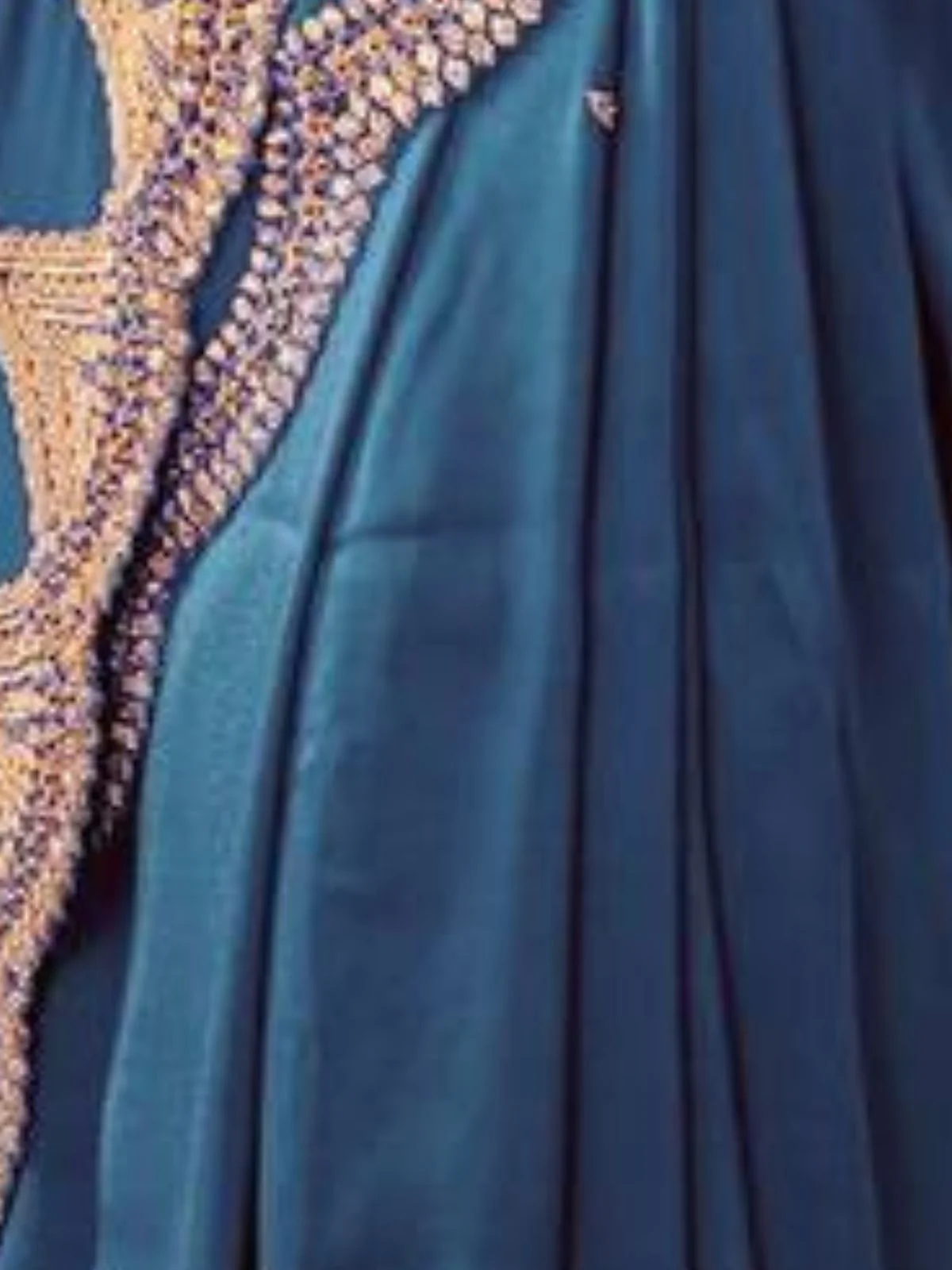 Odette Teal Blue Silk Blend Embellished Saree For Women - Image 3