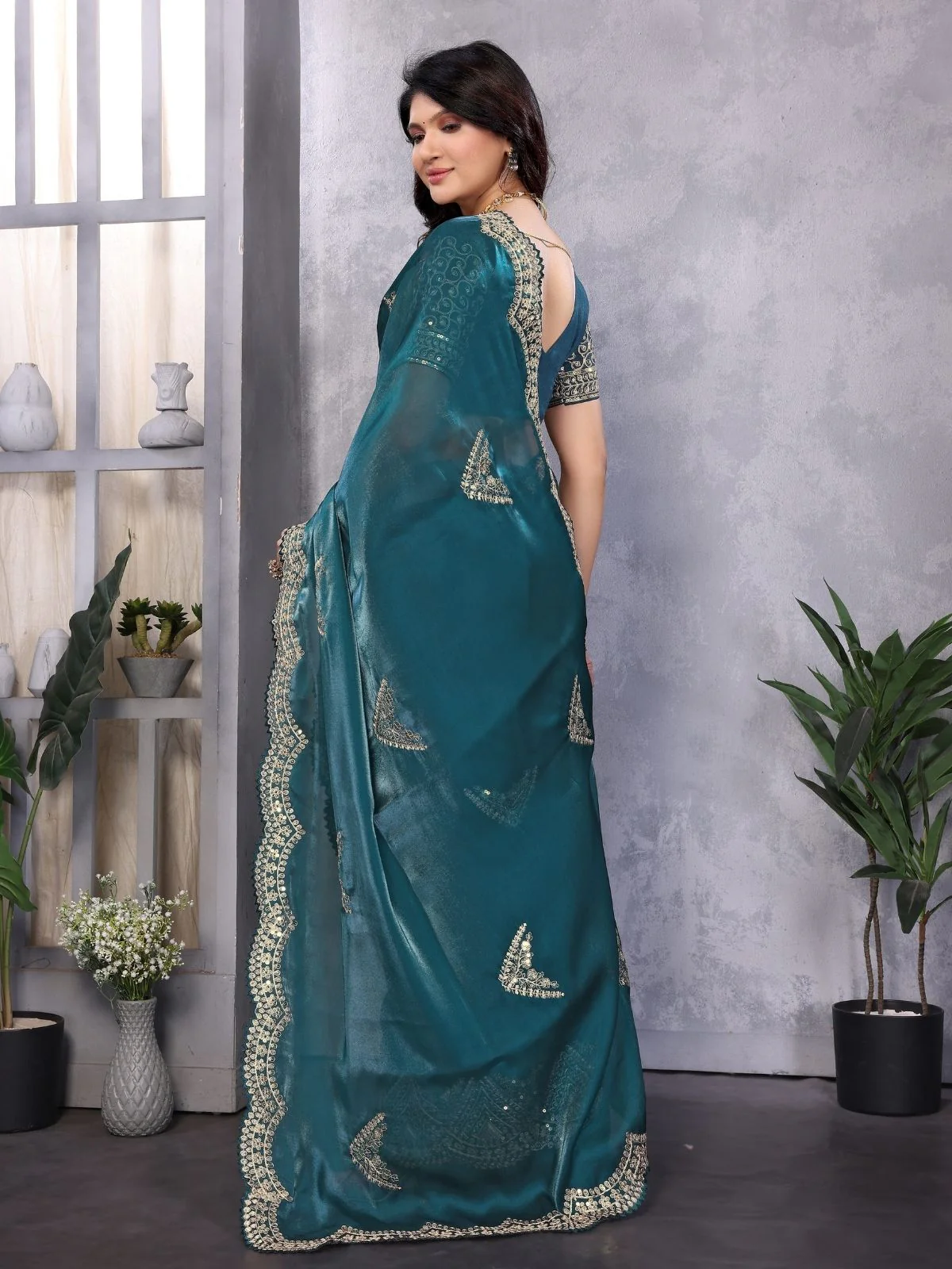 Odette Teal Chiffon Embroidered Saree For Women - Image 3