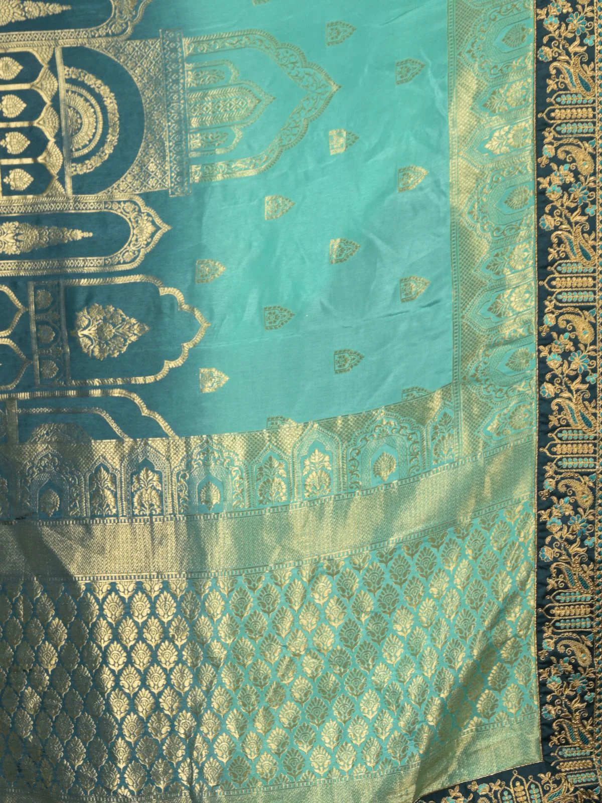 Odette Teal Embroidered Silk Blend Saree with Unstitched Blouse for Women - Image 5