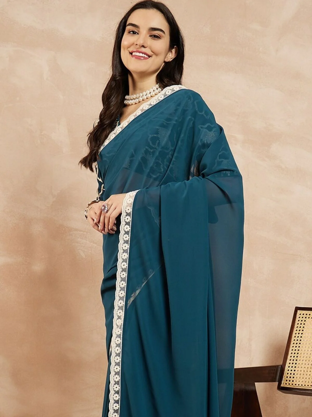 Odette Teal Georgette Embellished Saree For Women - Image 4