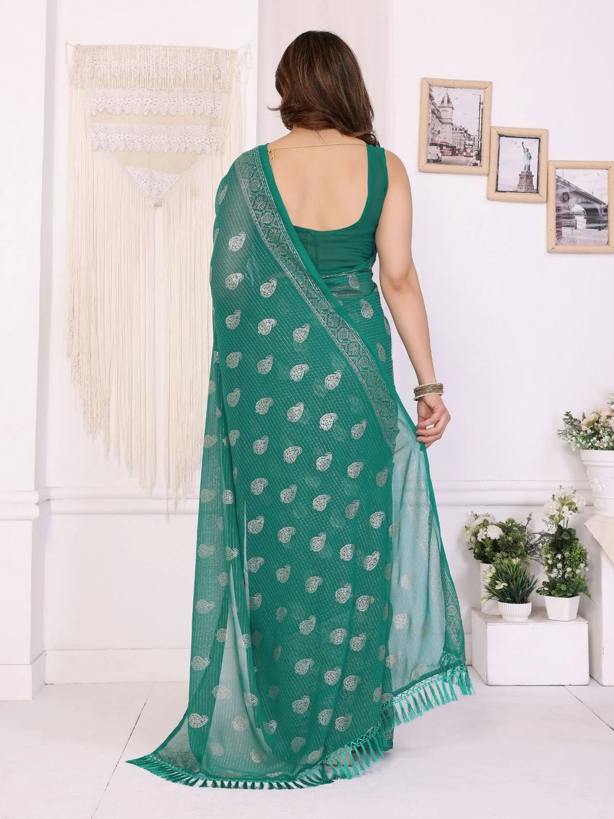 Odette Teal Green Georgette Printed Saree For Women - Image 3