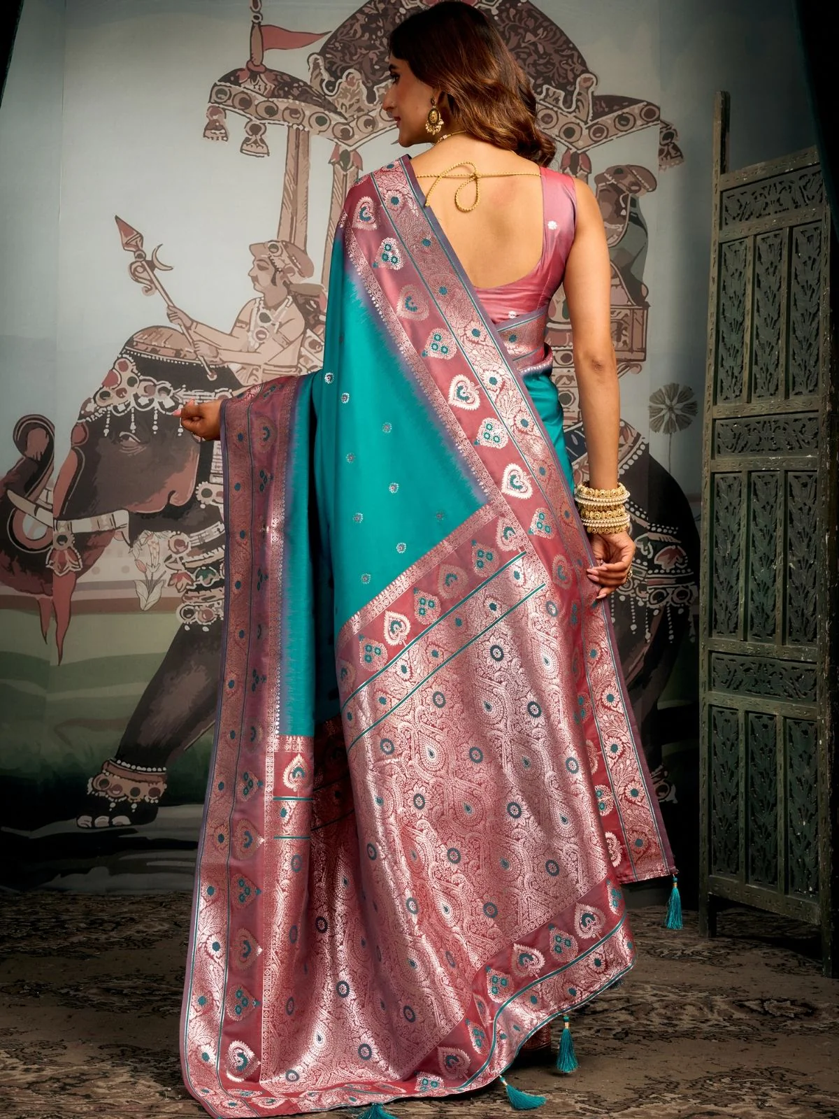 Odette Teal Green Silk Blend Woven Saree For Women - Image 4