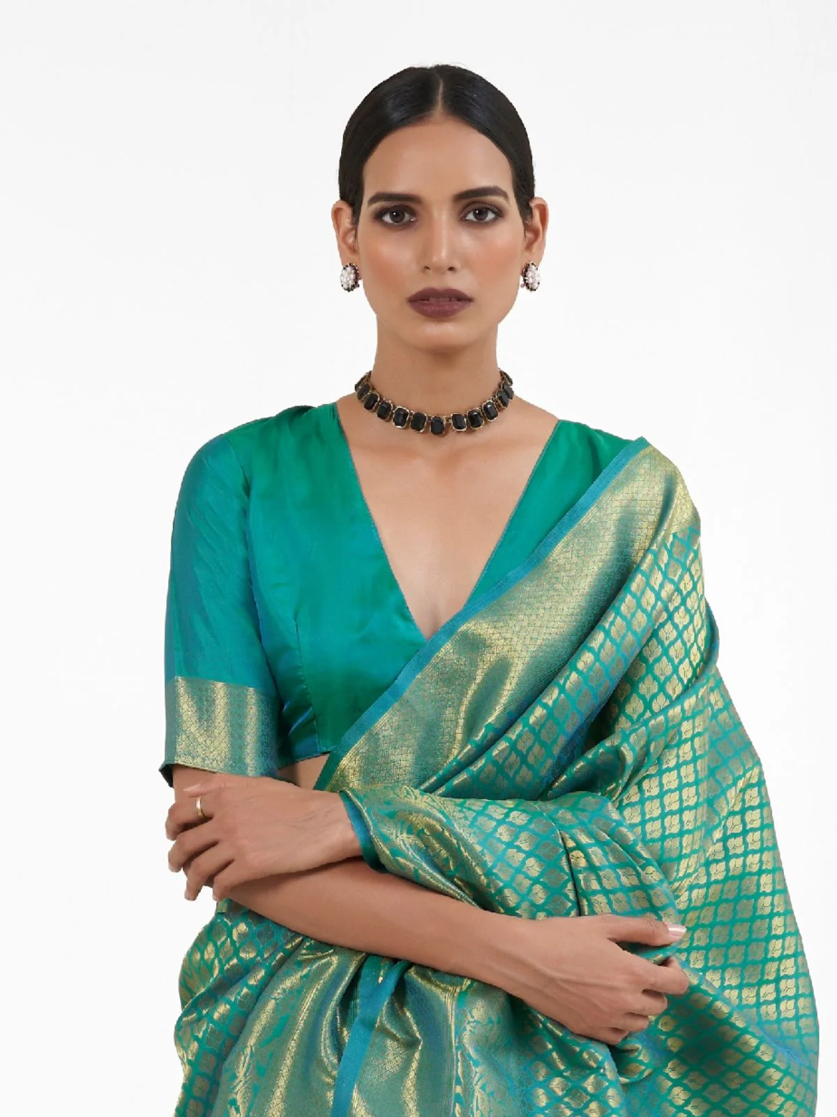 Odette Teal Green Silk Blend Woven Saree With Unstitched Blouse For Women - Image 2