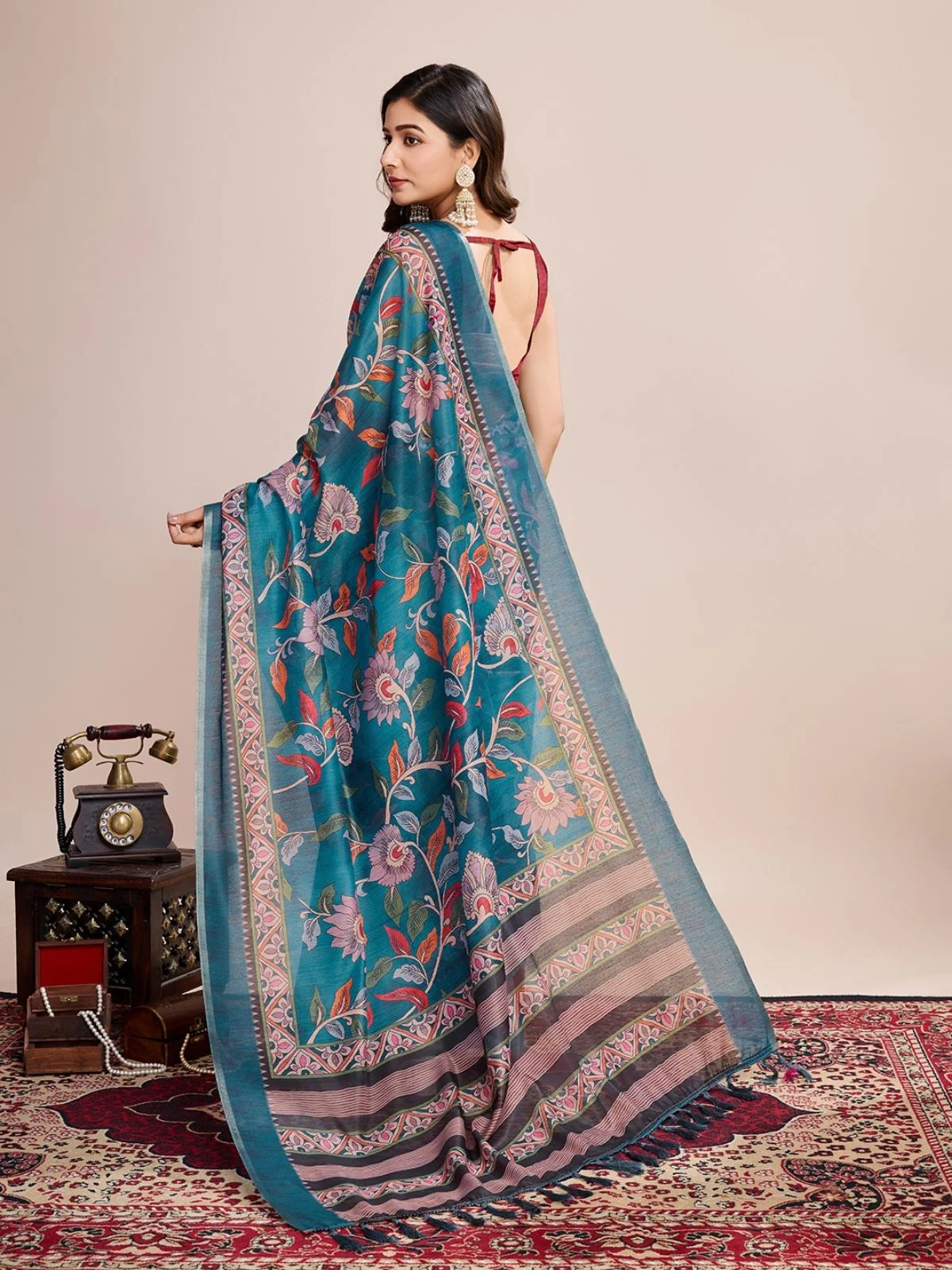 Odette Teal Linen Printed Saree With Unstitched Blouse For Women - Image 2