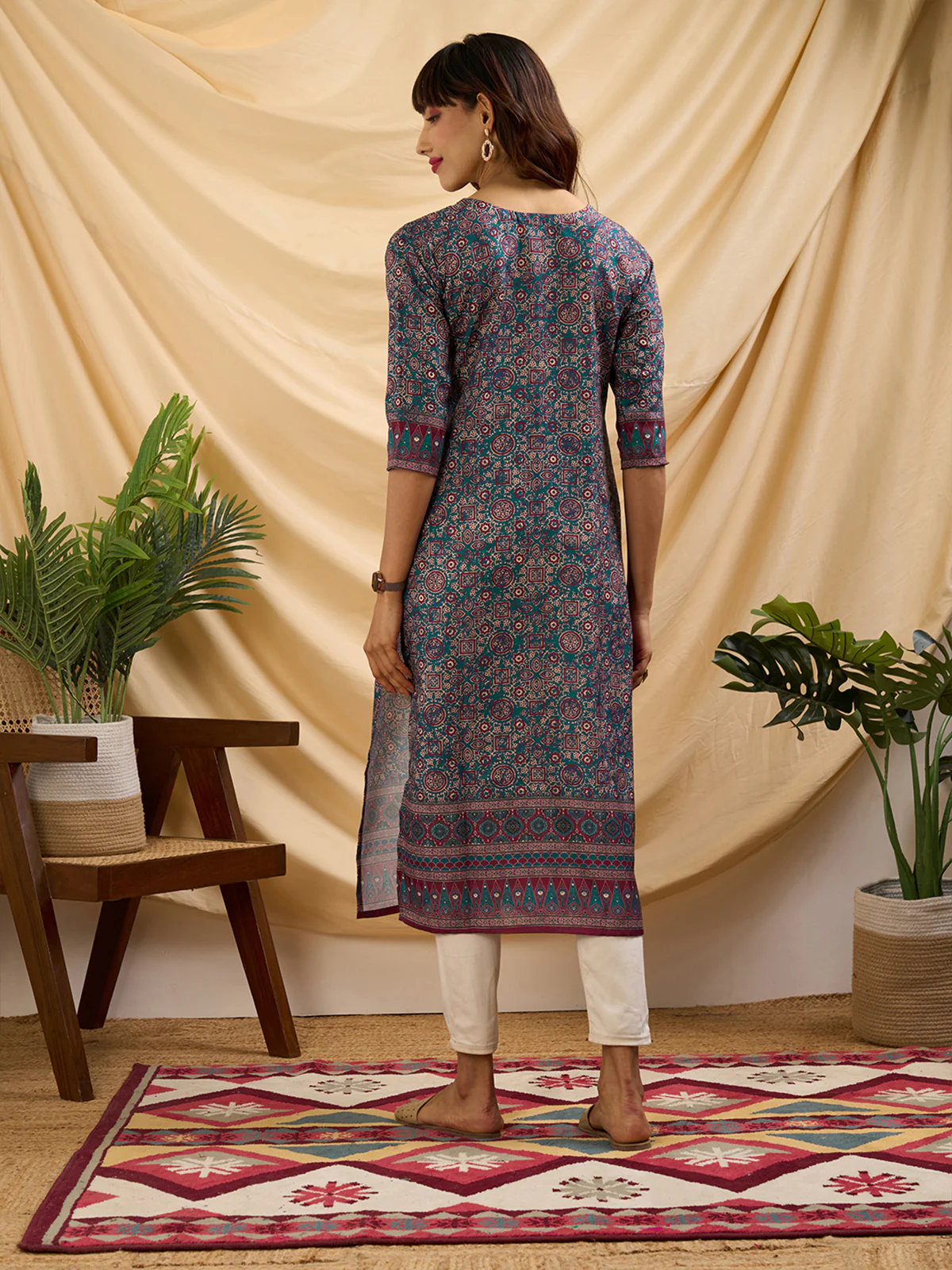 Odette Teal Linen Printed Stitched Kurta for Women - Image 4