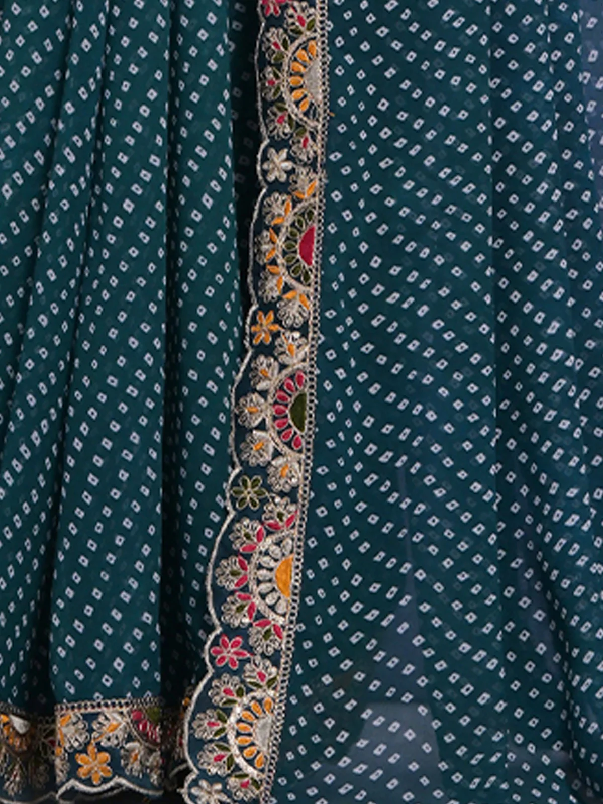 Odette Teal Printed Georgette Saree With Unstitched Blouse For Women - Image 8