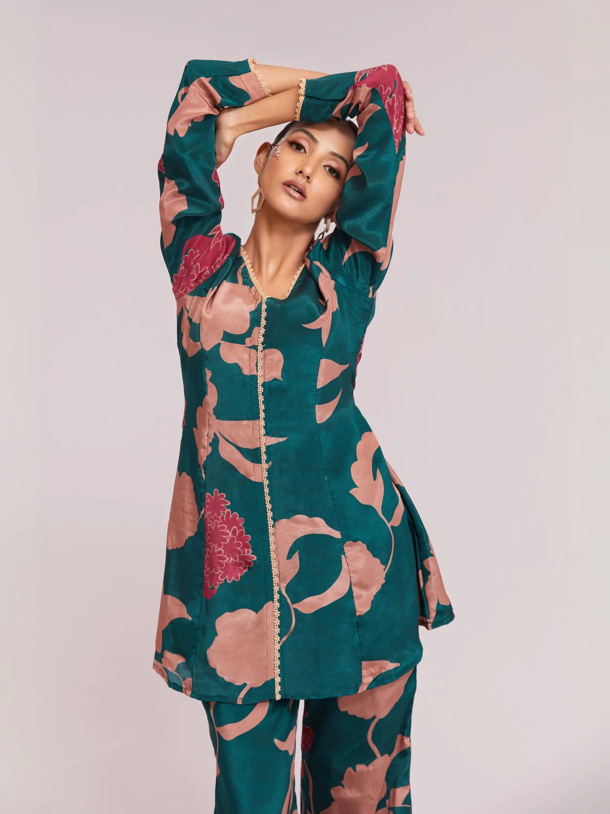 Odette Teal Silk Blend Printed Stitched Co-Ord Set For Women - Image 7