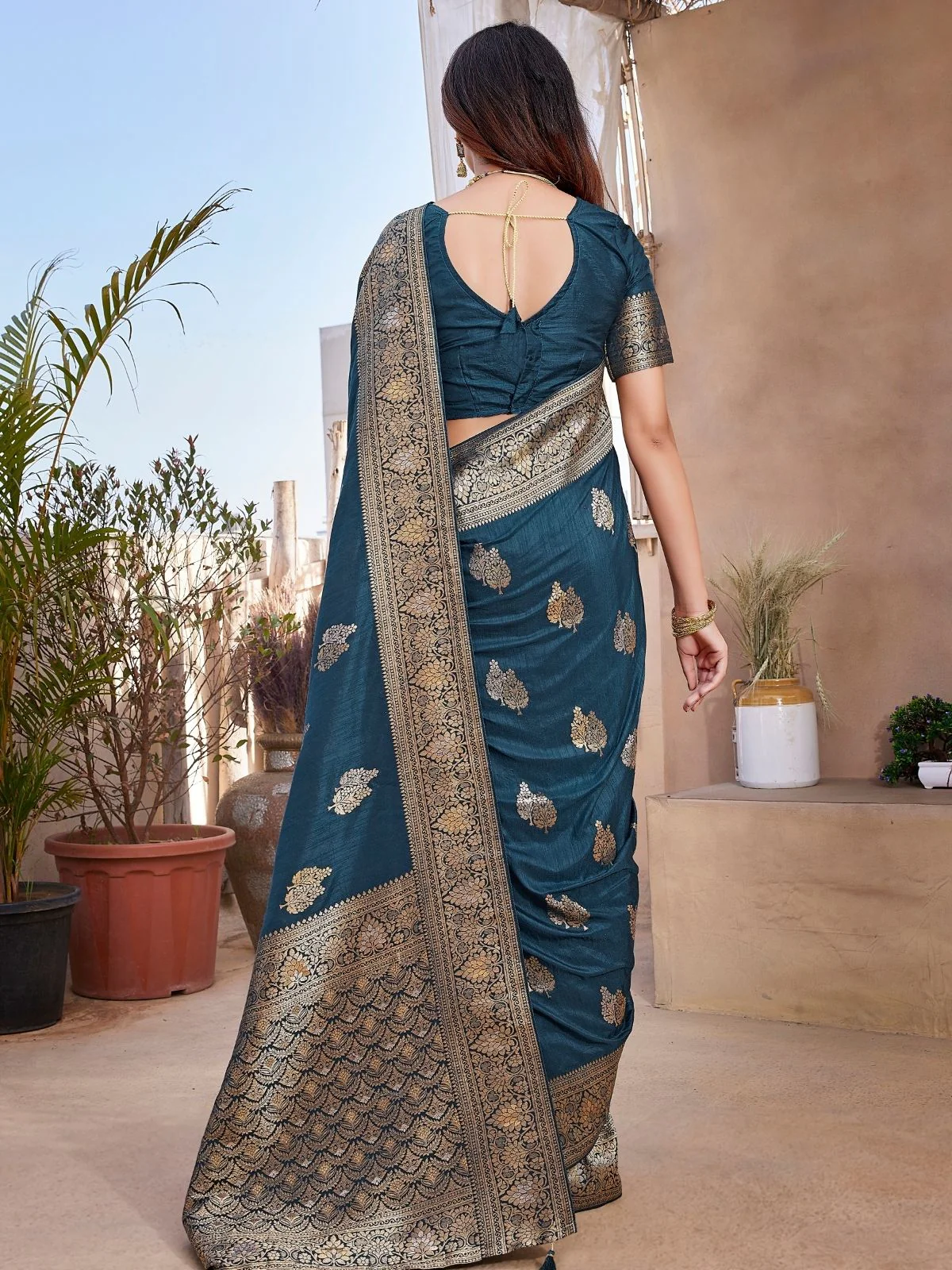 Odette Teal Silk Woven Saree For Women - Image 4