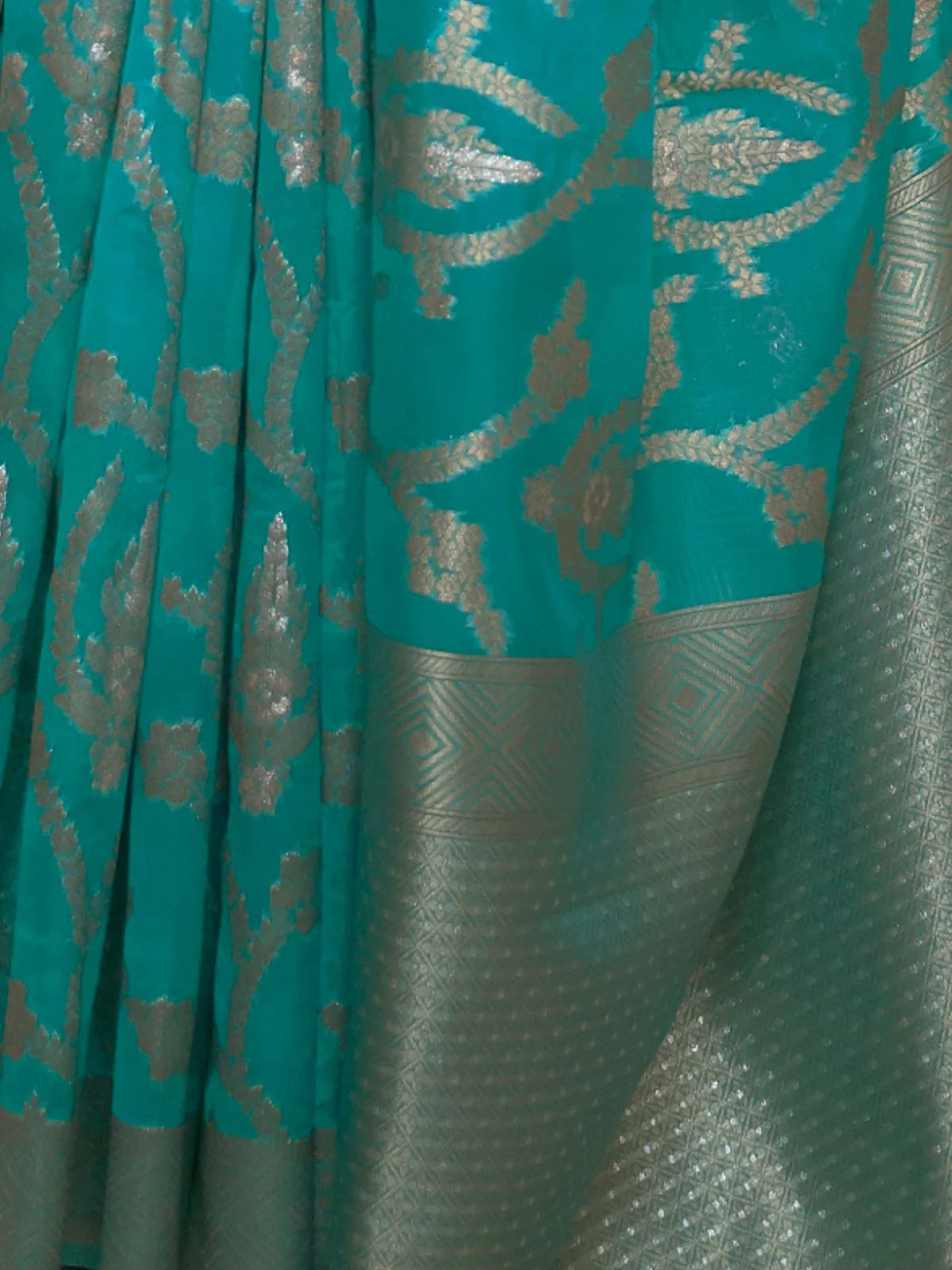Odette Blue Woven Design Silk Blend Saree With Unstitched Blouse For Women - Image 3