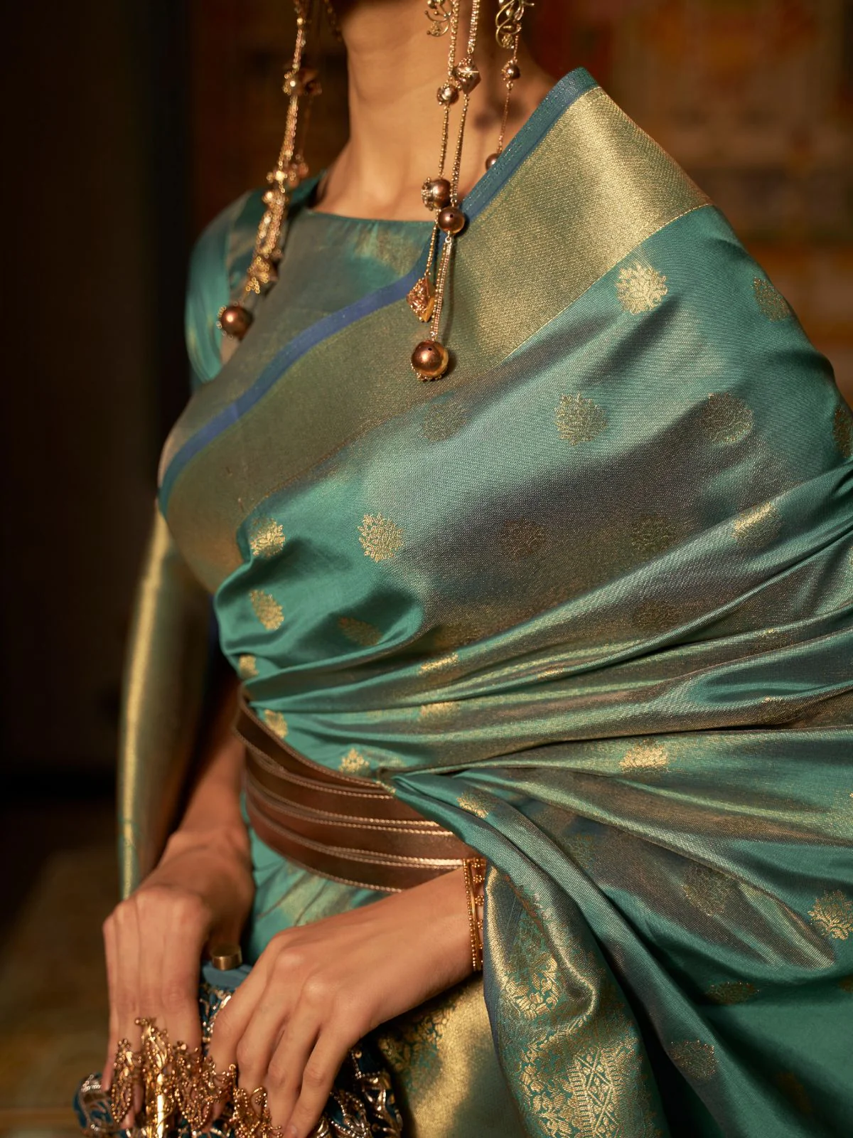 Odette Teal Woven Design Silk Blend Saree With Unstitched Blouse For Women - Image 2