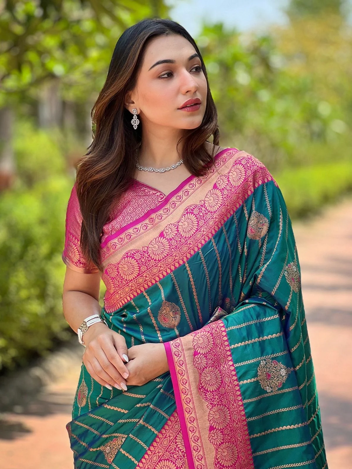 Odette Teal Woven Design Soft Silk Saree With Unstitched Blouse For Women - Image 3