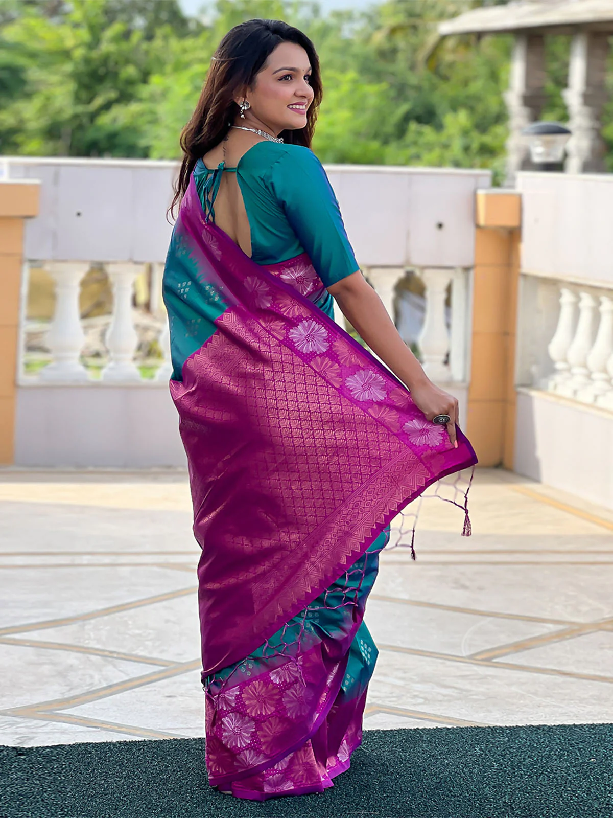 Odette Teal Woven Design Soft Silk Saree With Unstitched Blouse For Women - Image 5