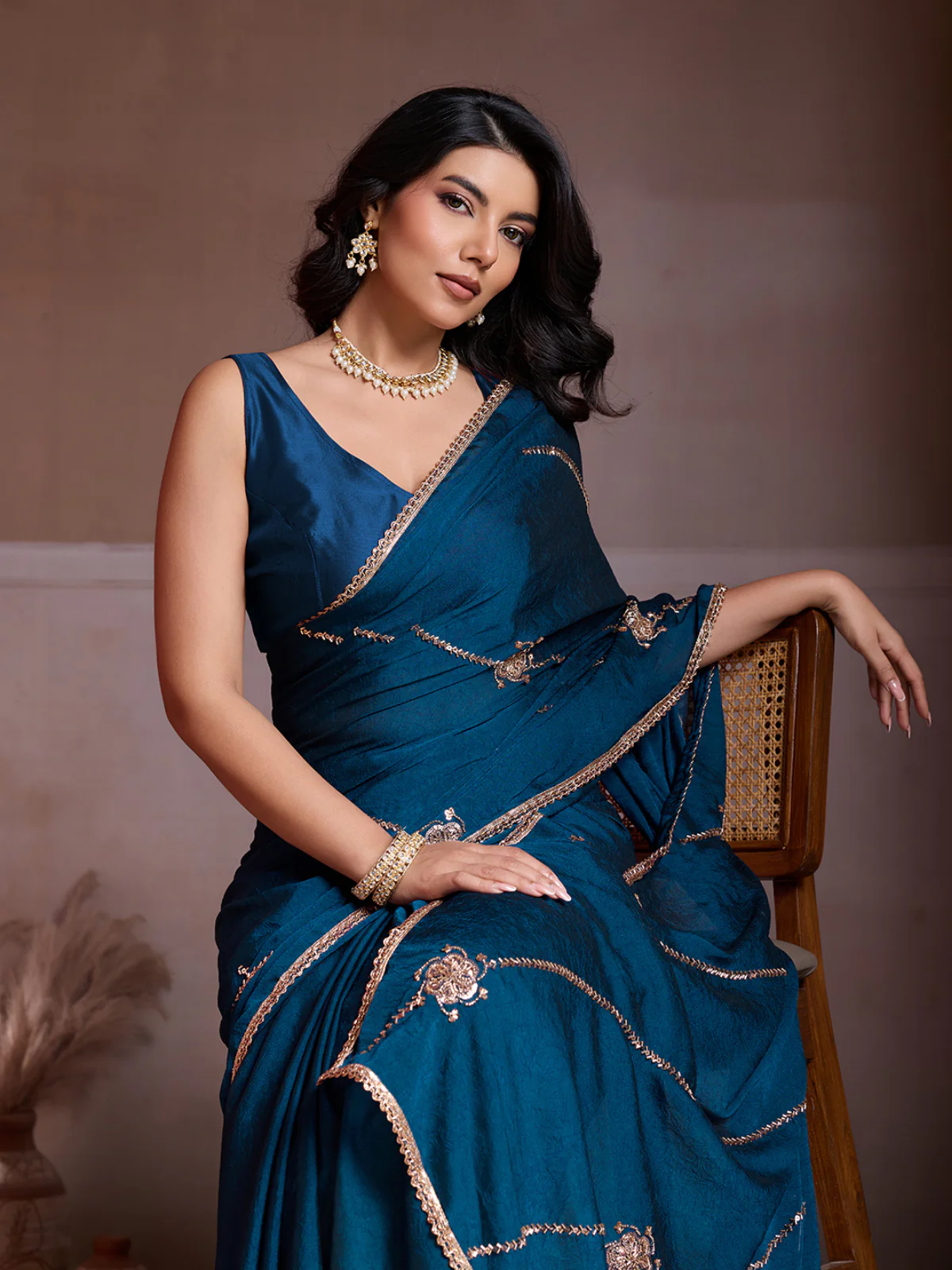 Odette Teal Blue Silk Blend Embroidered Saree For Women - Image 4