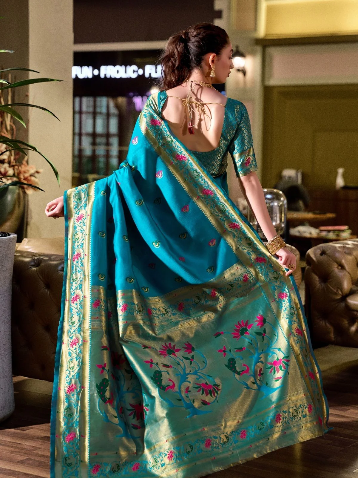 Odette Turquoise Blue Silk Woven Paithani Saree For Women - Image 3