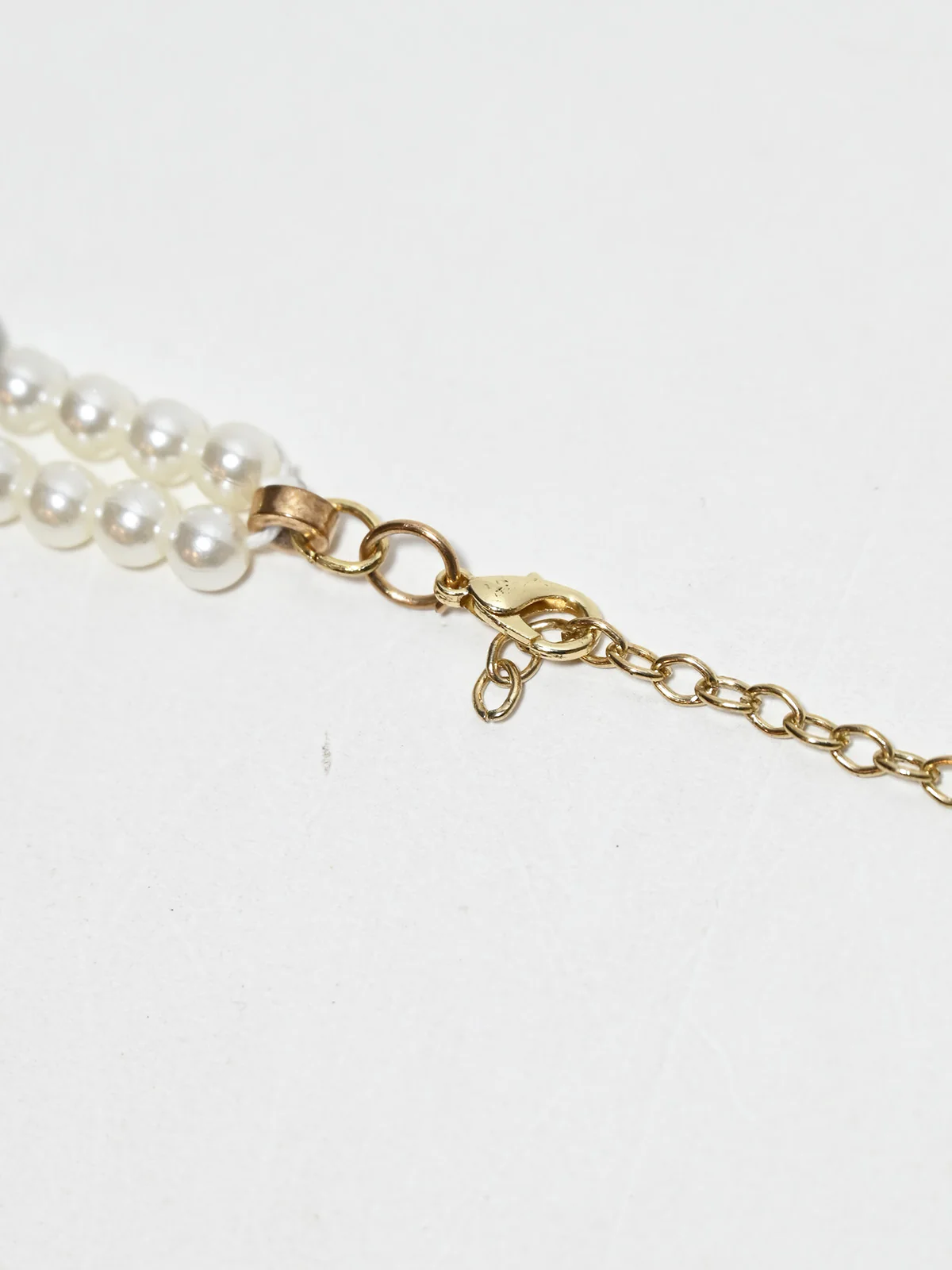 Odette White Alloy Pearl Neckpiece For Women - Image 4