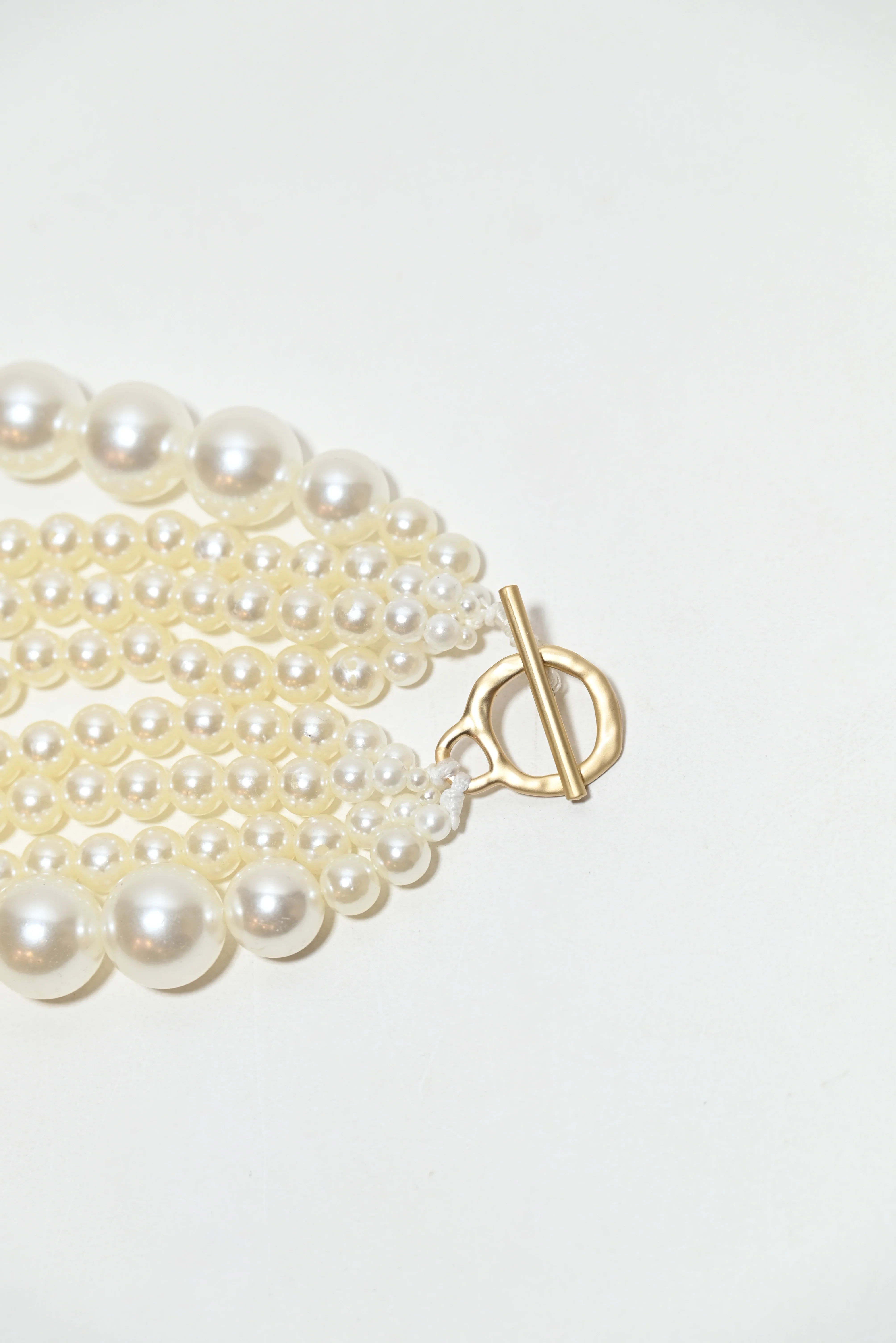 Odette White Alloy Pearl Neckpiece For Women - Image 5