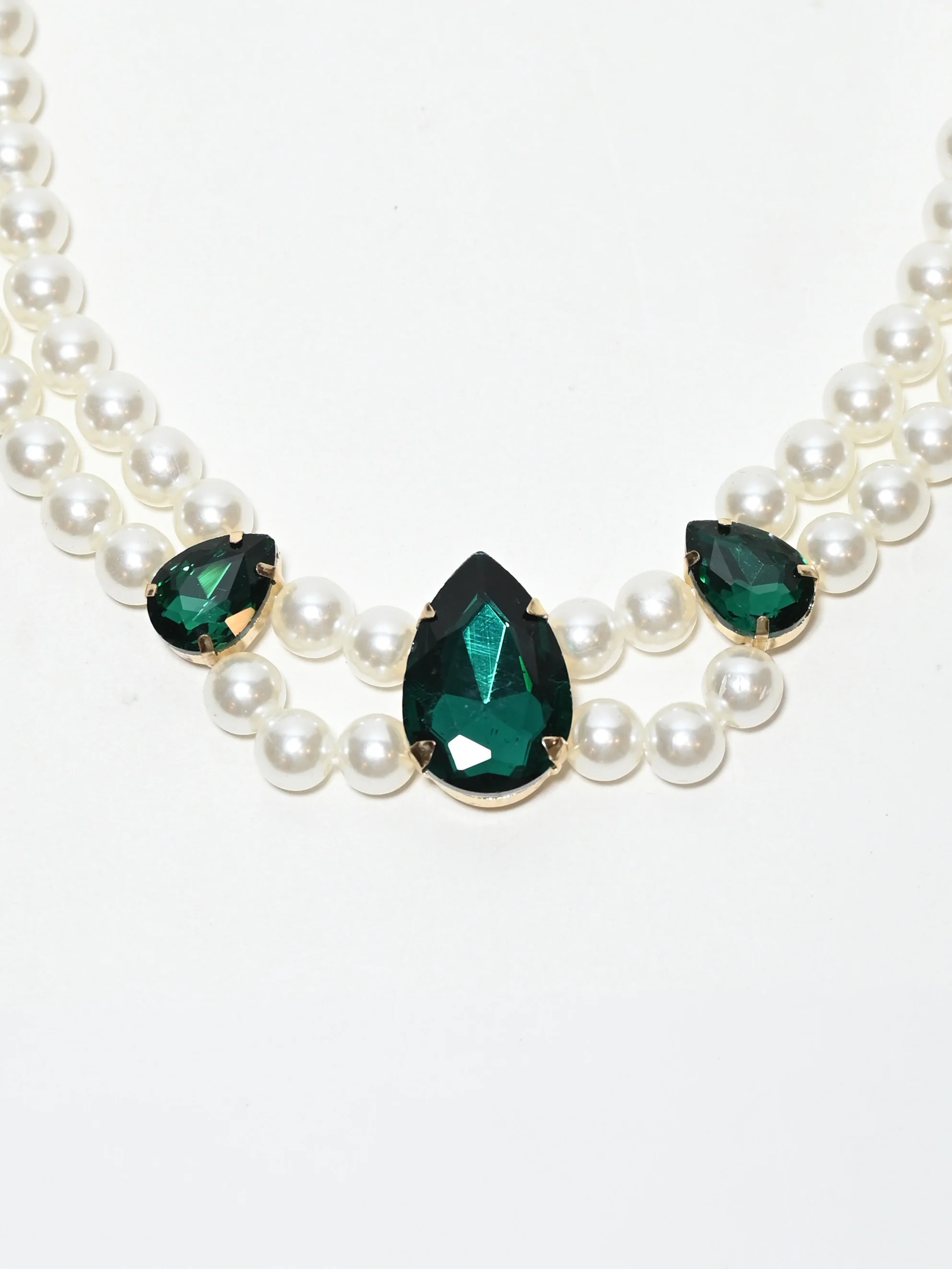 Odette White And Green Alloy Pear And Stone Neckpiece For Women - Image 4