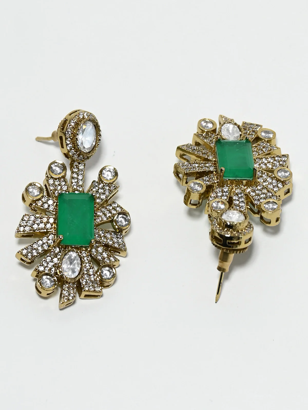 Odette White And Green Alloy Stone Jewellery Set For Women - Image 5