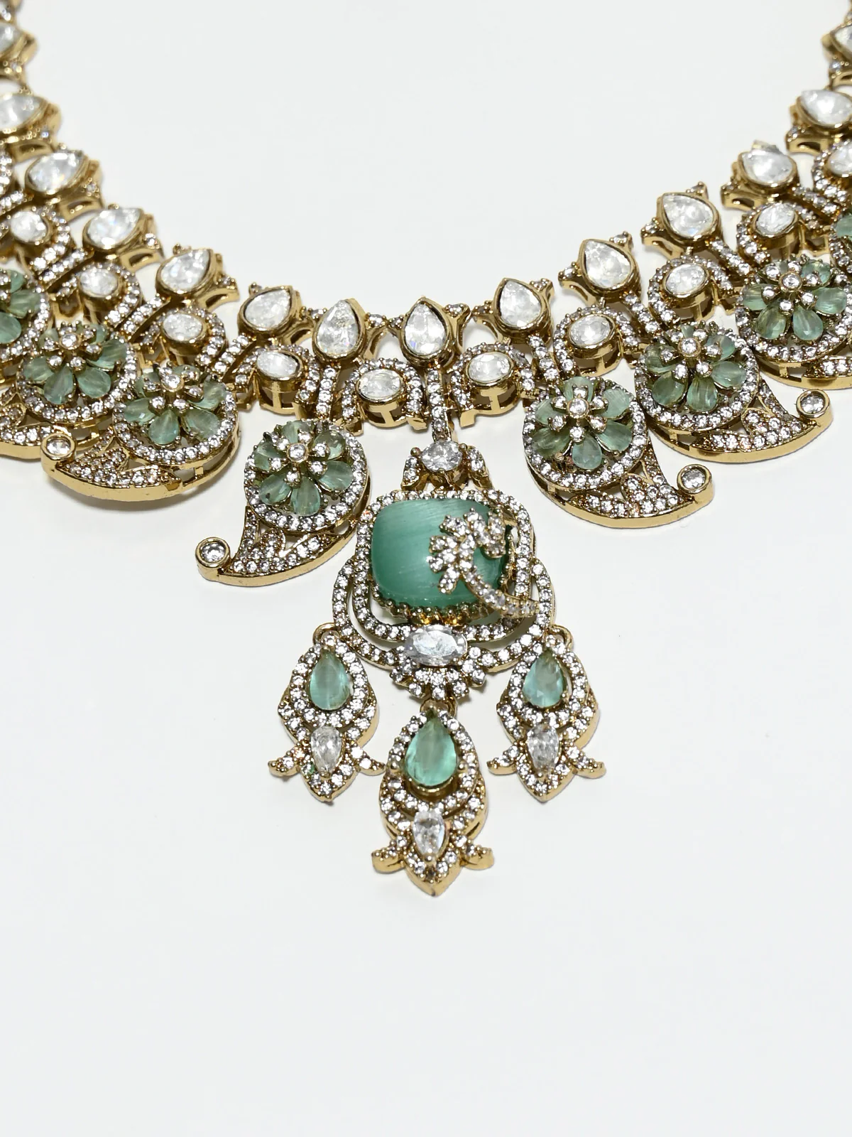Odette White And Green Alloy Stone Jewellery Set For Women - Image 4