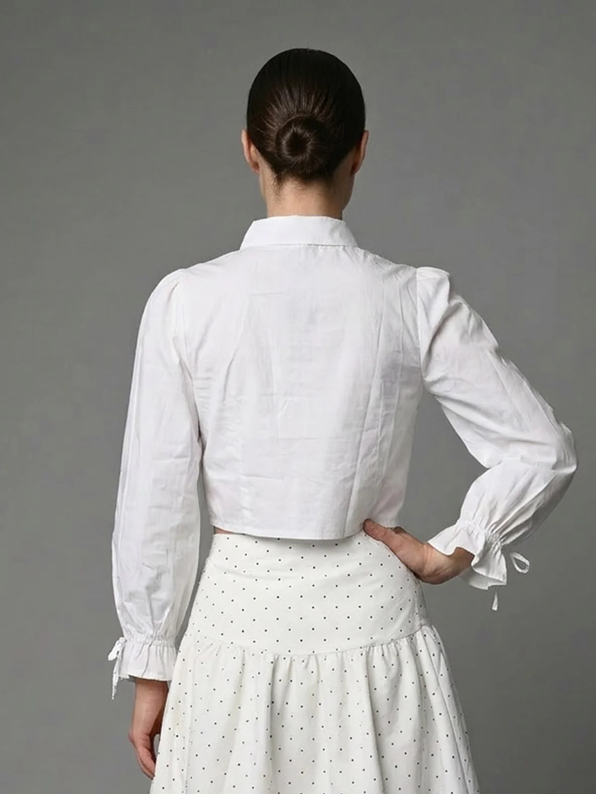 Odette White Cotton Solid Shirt For Women - Image 3