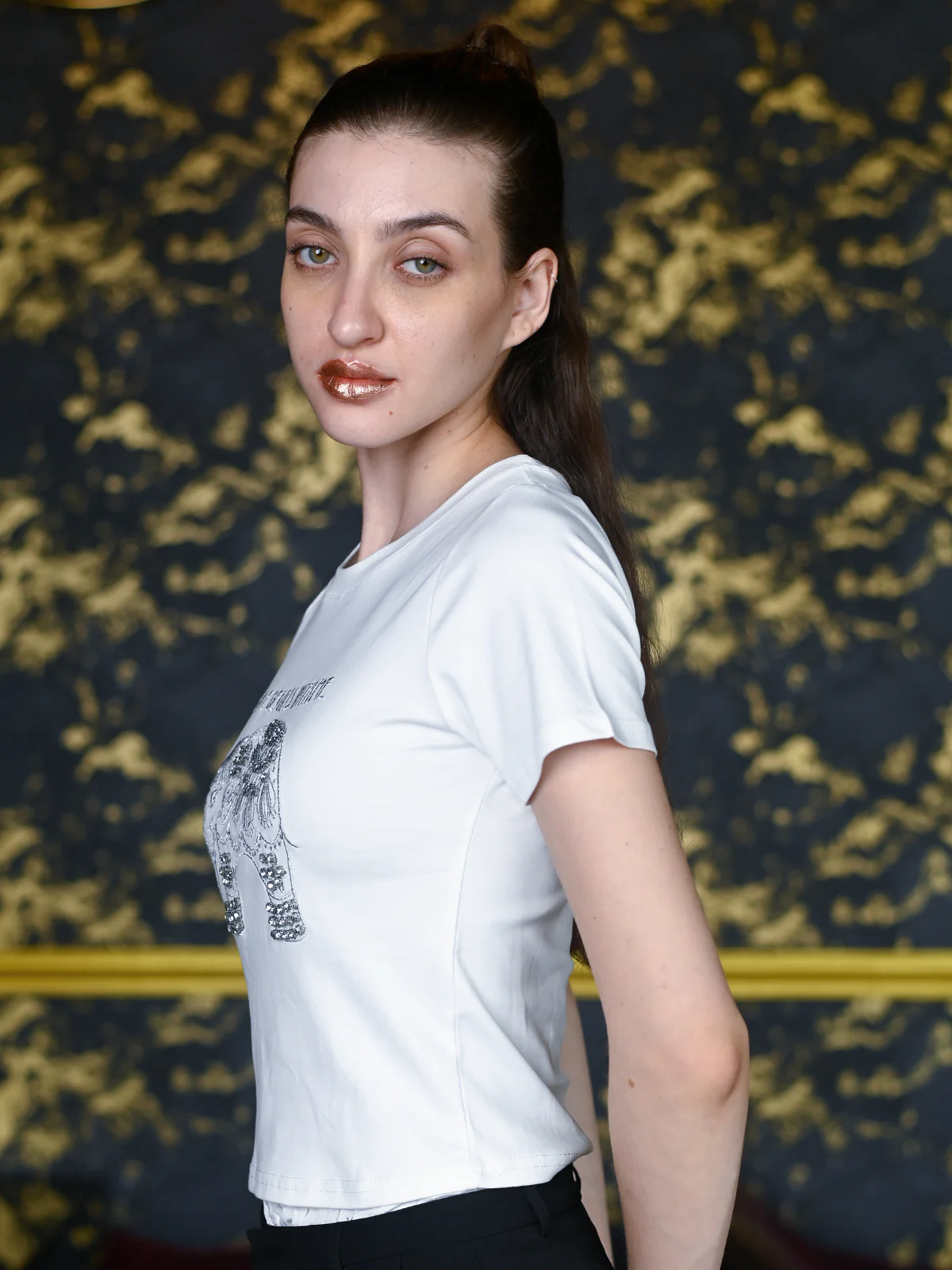 Odette White Light Rib Printed Crop Top For Women - Image 4
