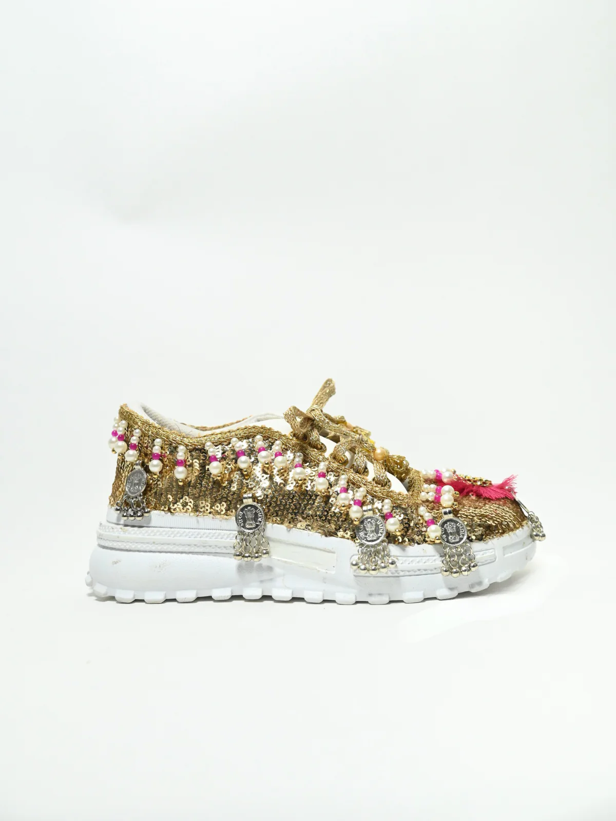 Odette White & Pink Embellished Shoes For Women - Image 3