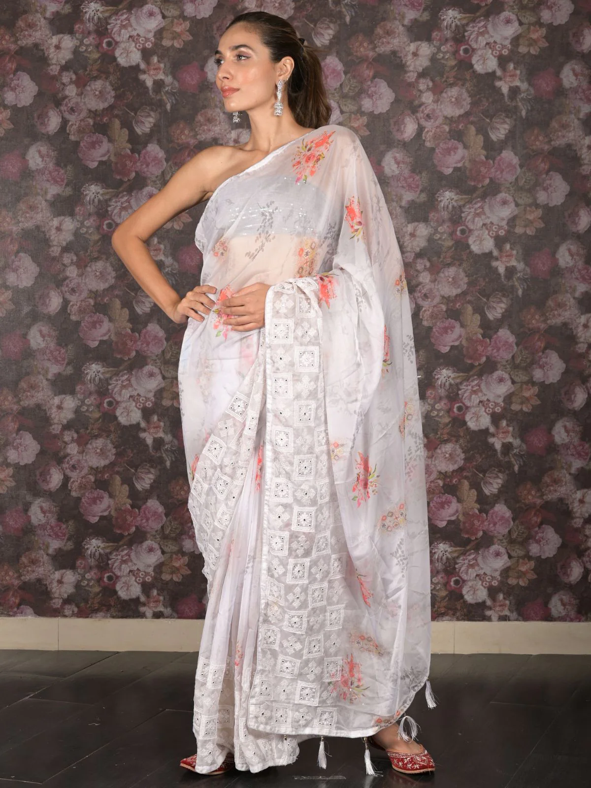 Odette White Printed Polyester Saree Without Blouse For Women - Image 3