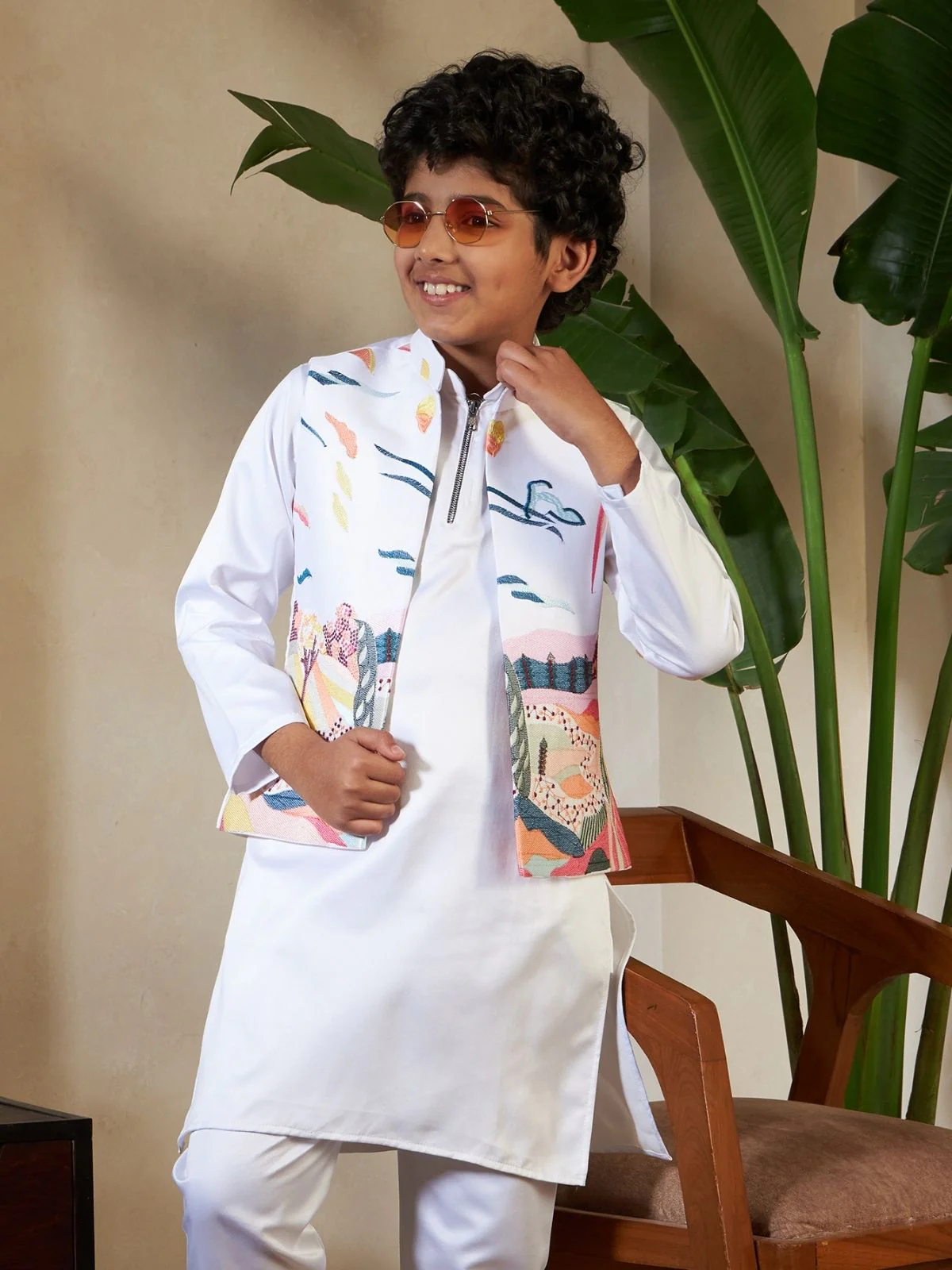 Odette White Satin Embellished Stitched Kurta Set For Kids - Image 5
