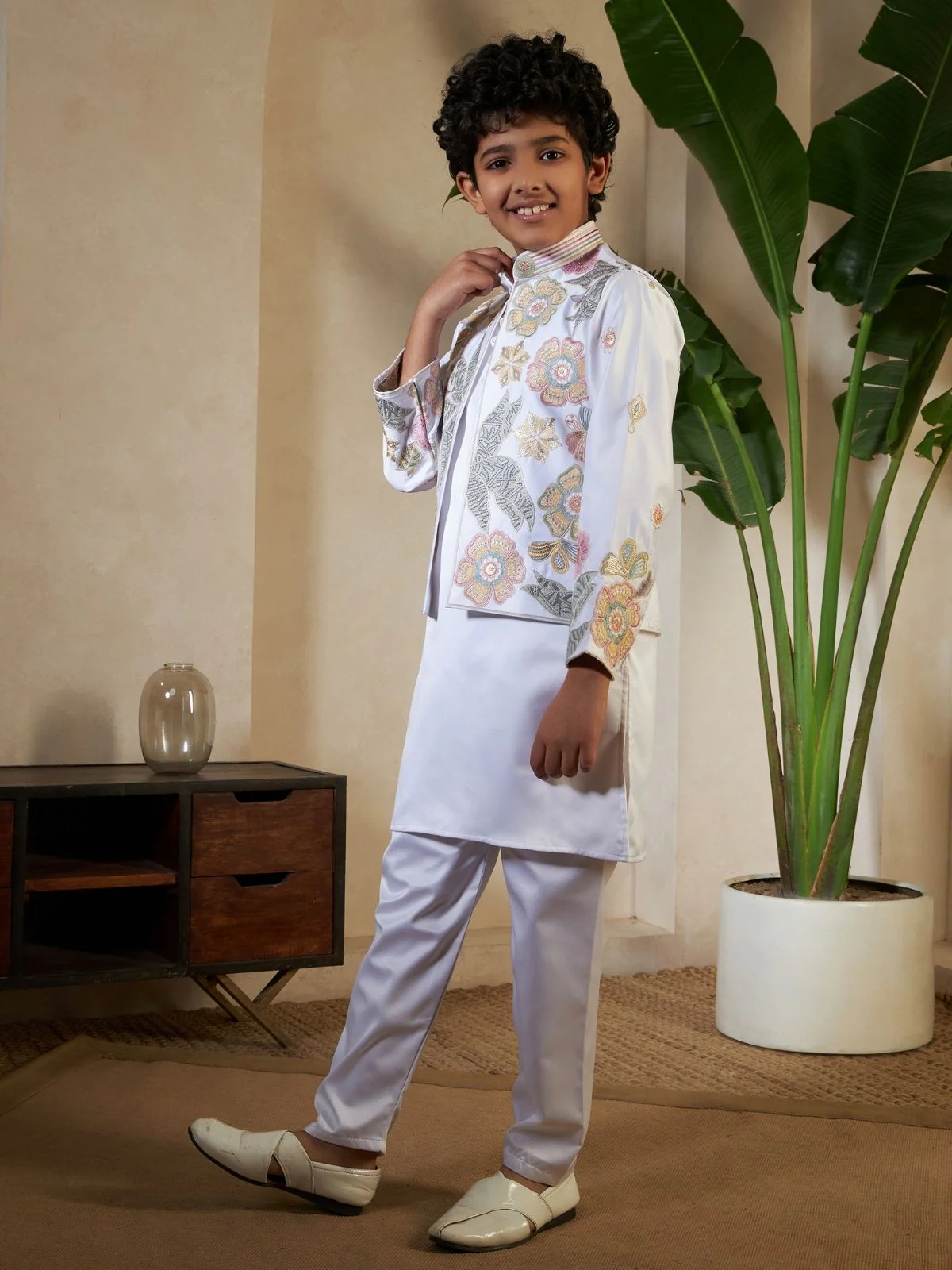 Odette White Satin Embellished Stitched Kurta Set For Kids - Image 3