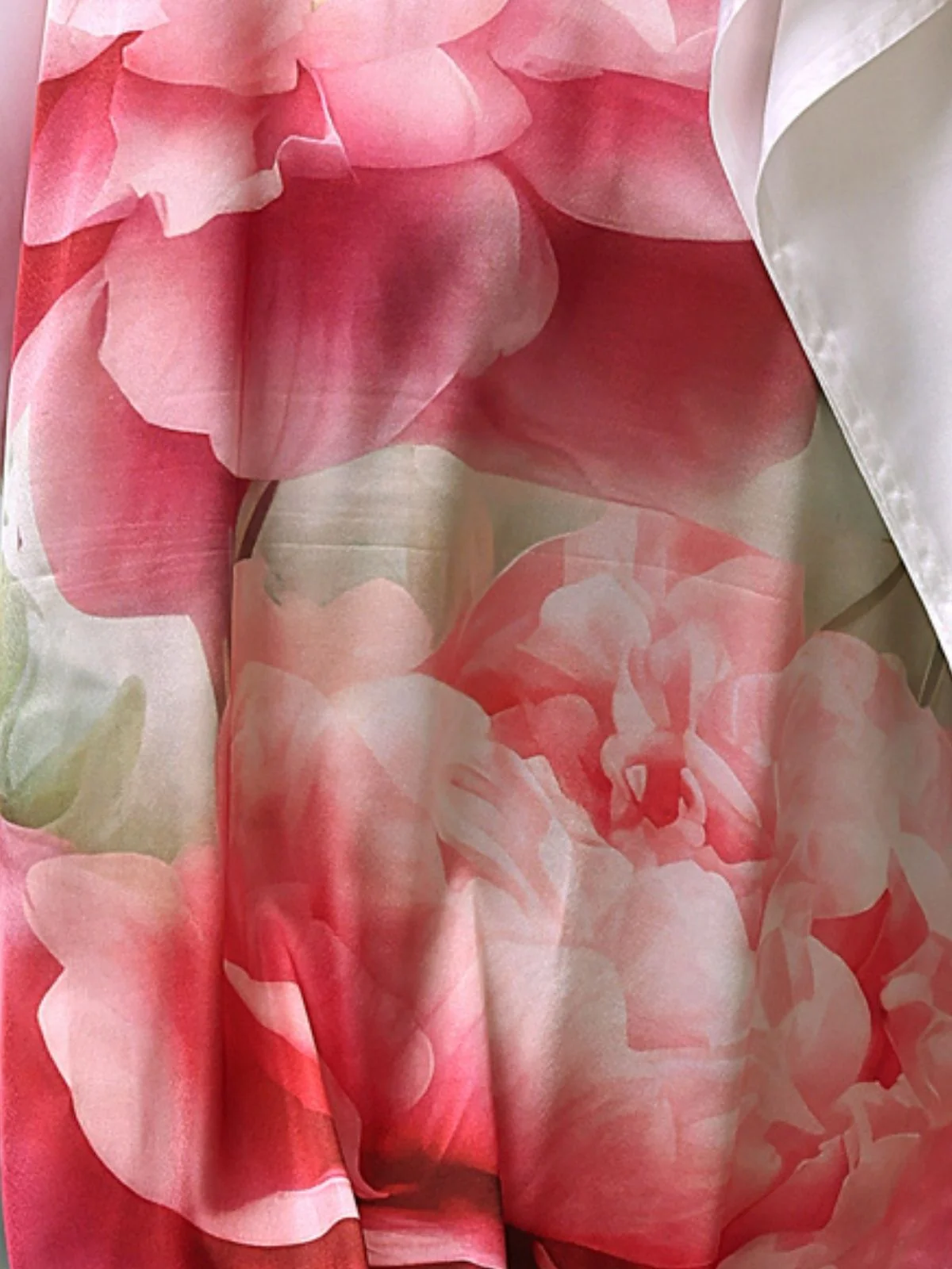 Odette White Satin Printed Kaftan For Women - Image 5