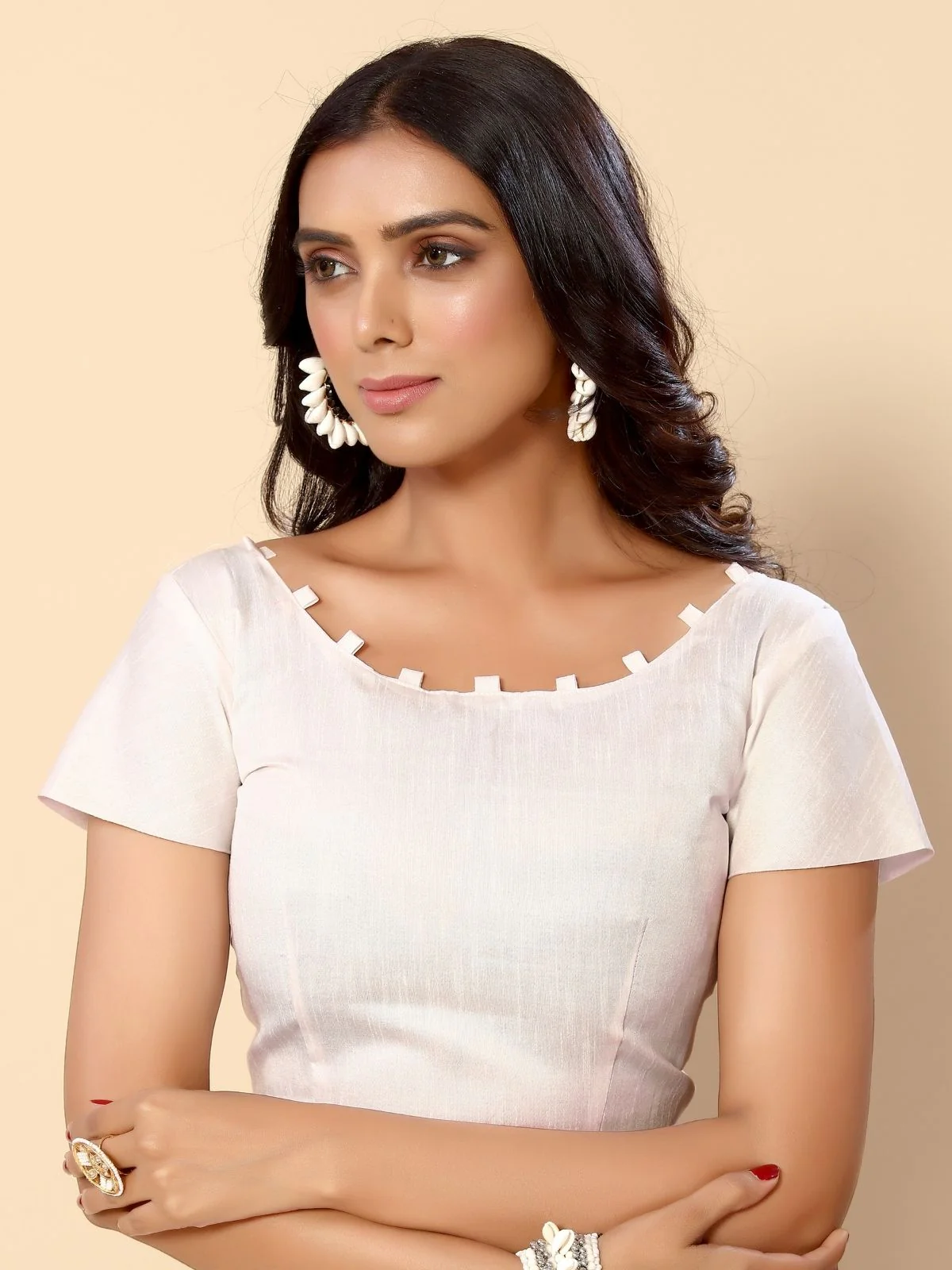 Odette White Satin Printed Saree With Unstitched Blouse For Women - Image 6