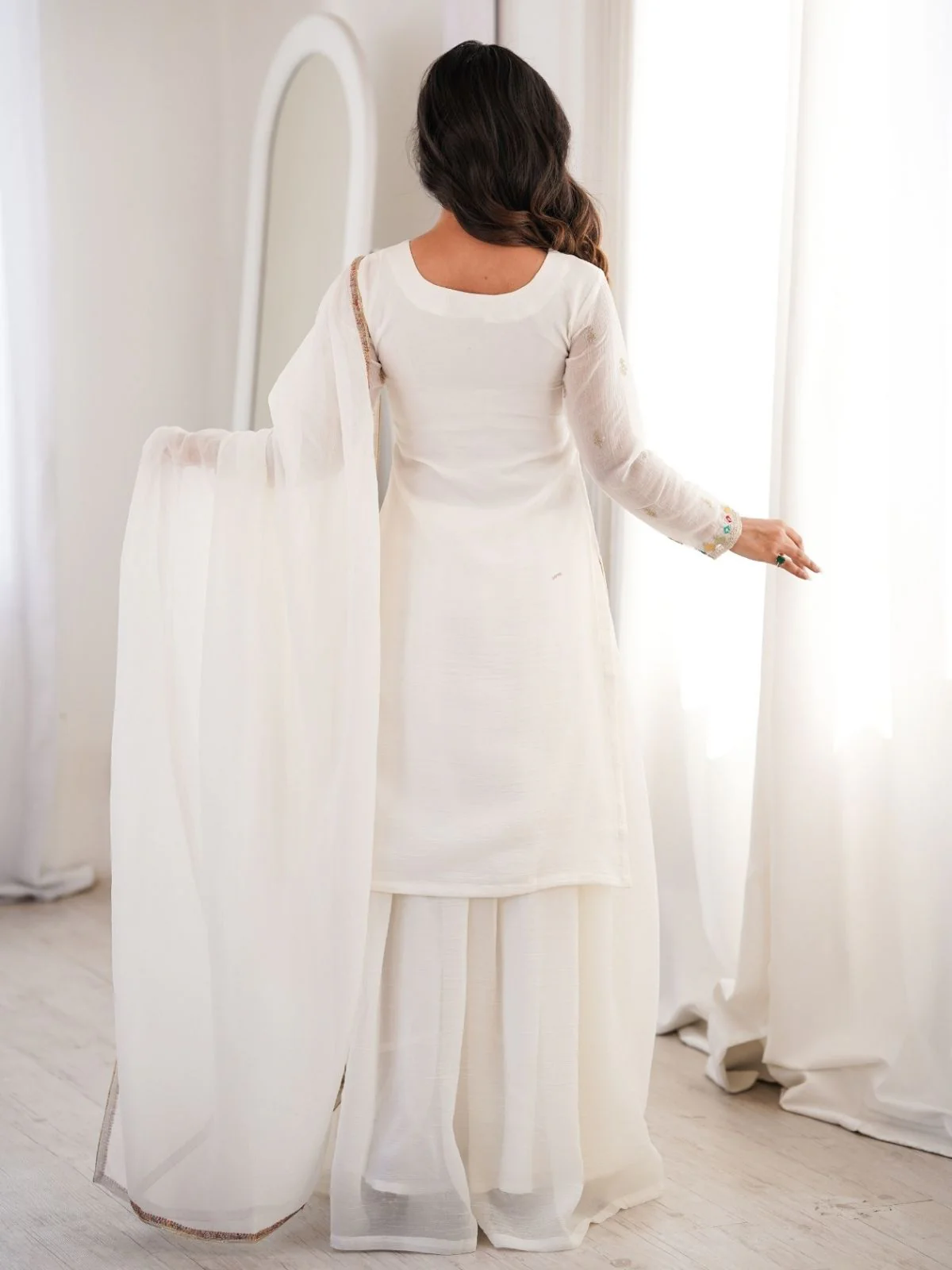 Odette White Silk Blend Embellished Kurta Set For Women - Image 3