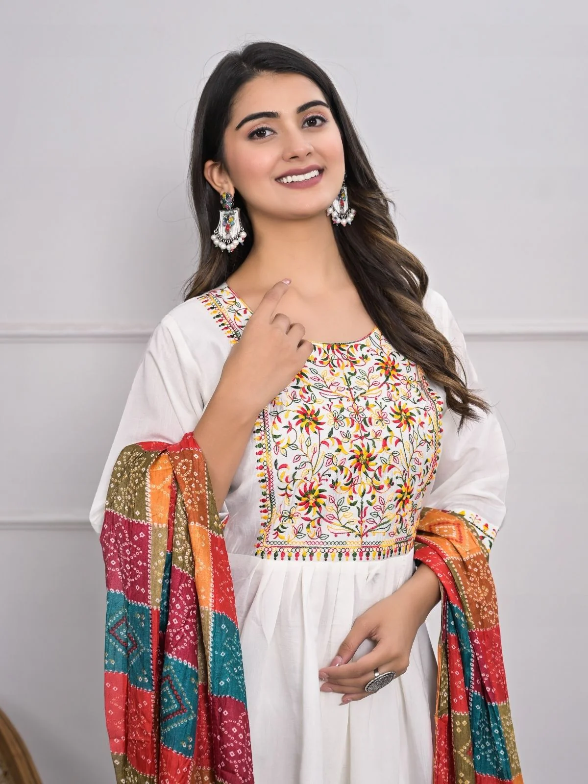 Odette White Silk Blend Embroidered Stitched Kurta Set For Women - Image 4