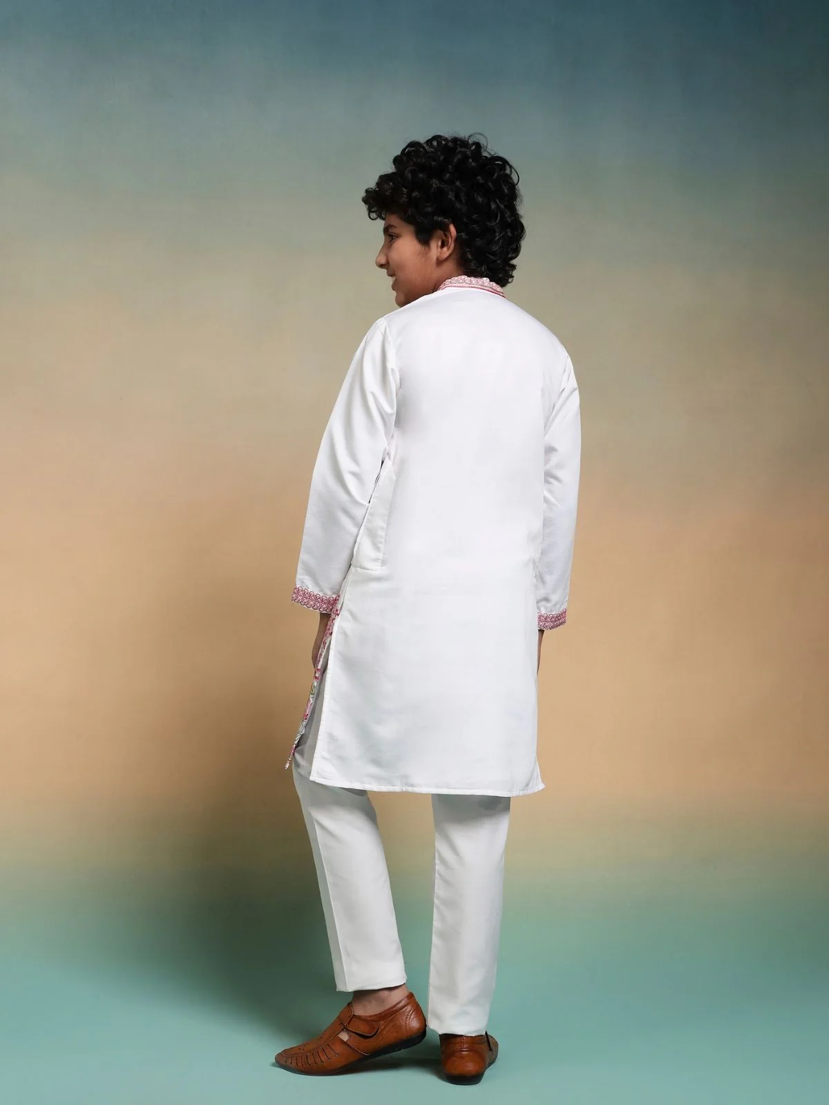Odette White Viscose Silk Embroidered Stitched Kurta Set For Kids - Image 4