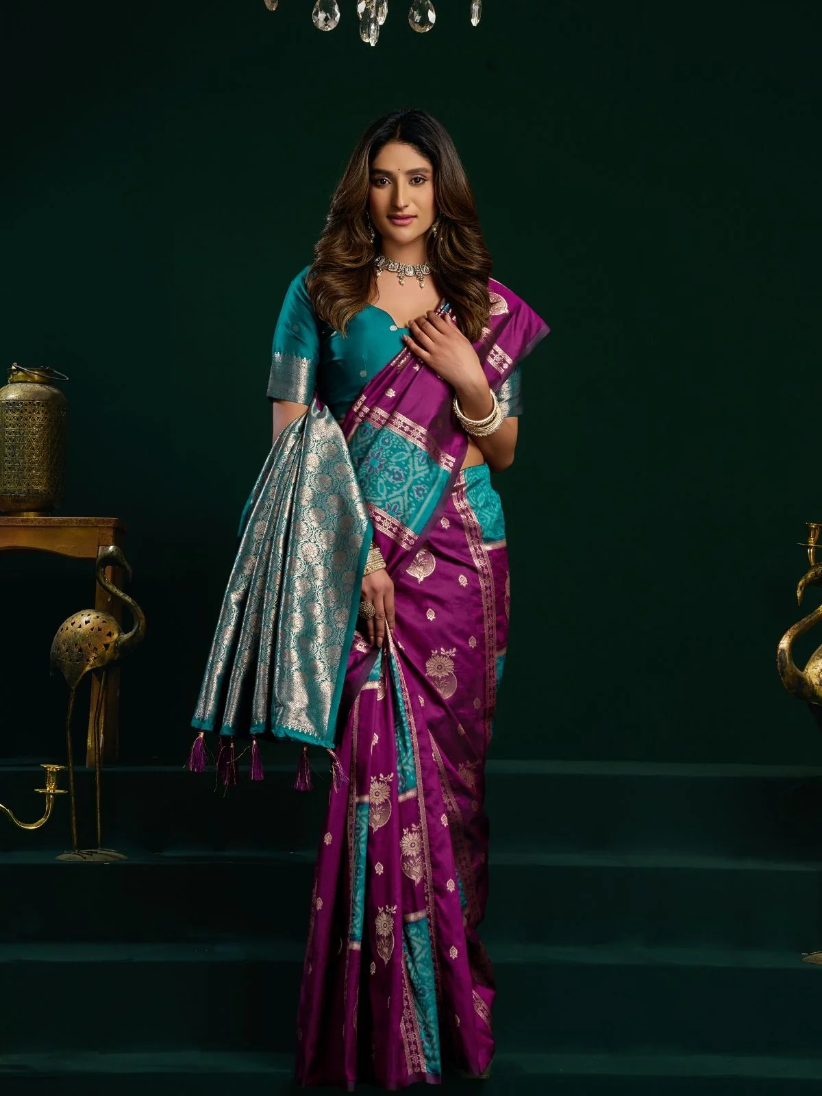Odette Wine and Teal Blue Silk Blend Woven Saree For Women - Image 3