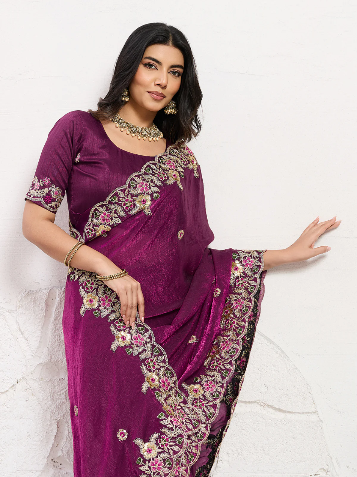 Odette Wine Chiffon Embroidered Saree For Women - Image 4