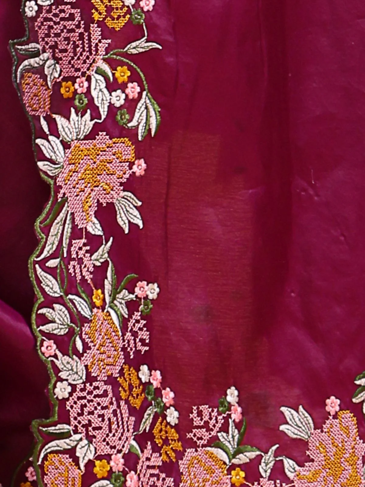 Odette Wine Silk Blend Embroidered Saree With Unstitched Blouse For Women - Image 5