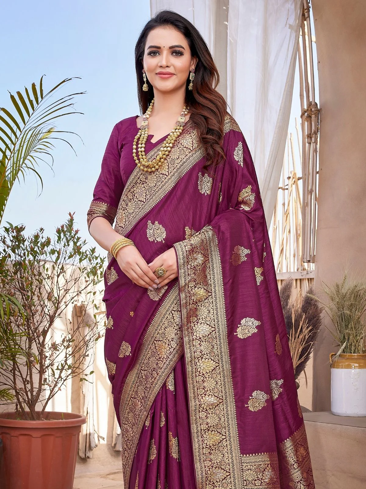 Odette Wine Silk Woven Saree For Women - Image 5