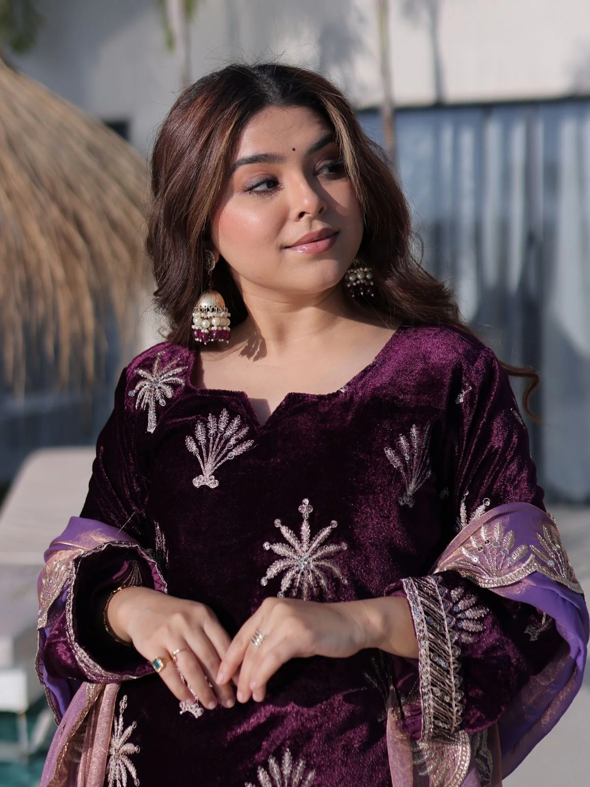 Odette Wine Velvet Embellished Kurta Set For Women - Image 4