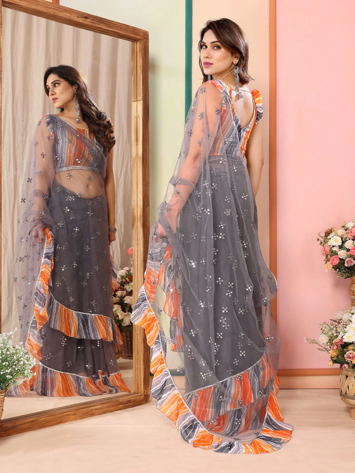 Odette Women Grey Net Mirror Work Saree With Unstitched Blouse - Image 4