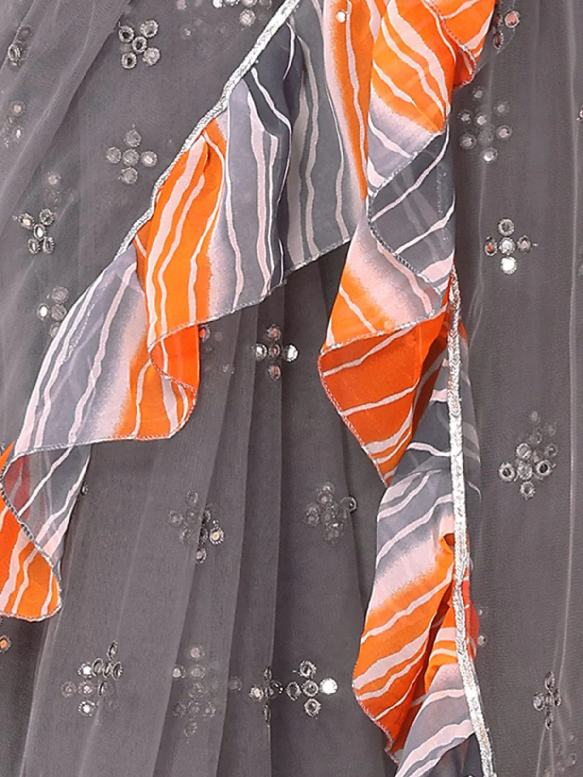 Odette Women Grey Net Mirror Work Saree With Unstitched Blouse - Image 6
