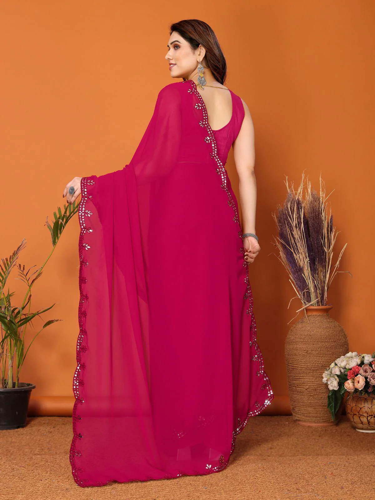 Odette Women Magenta Georgette Mirror Work Saree With Unstitched Blouse - Image 3